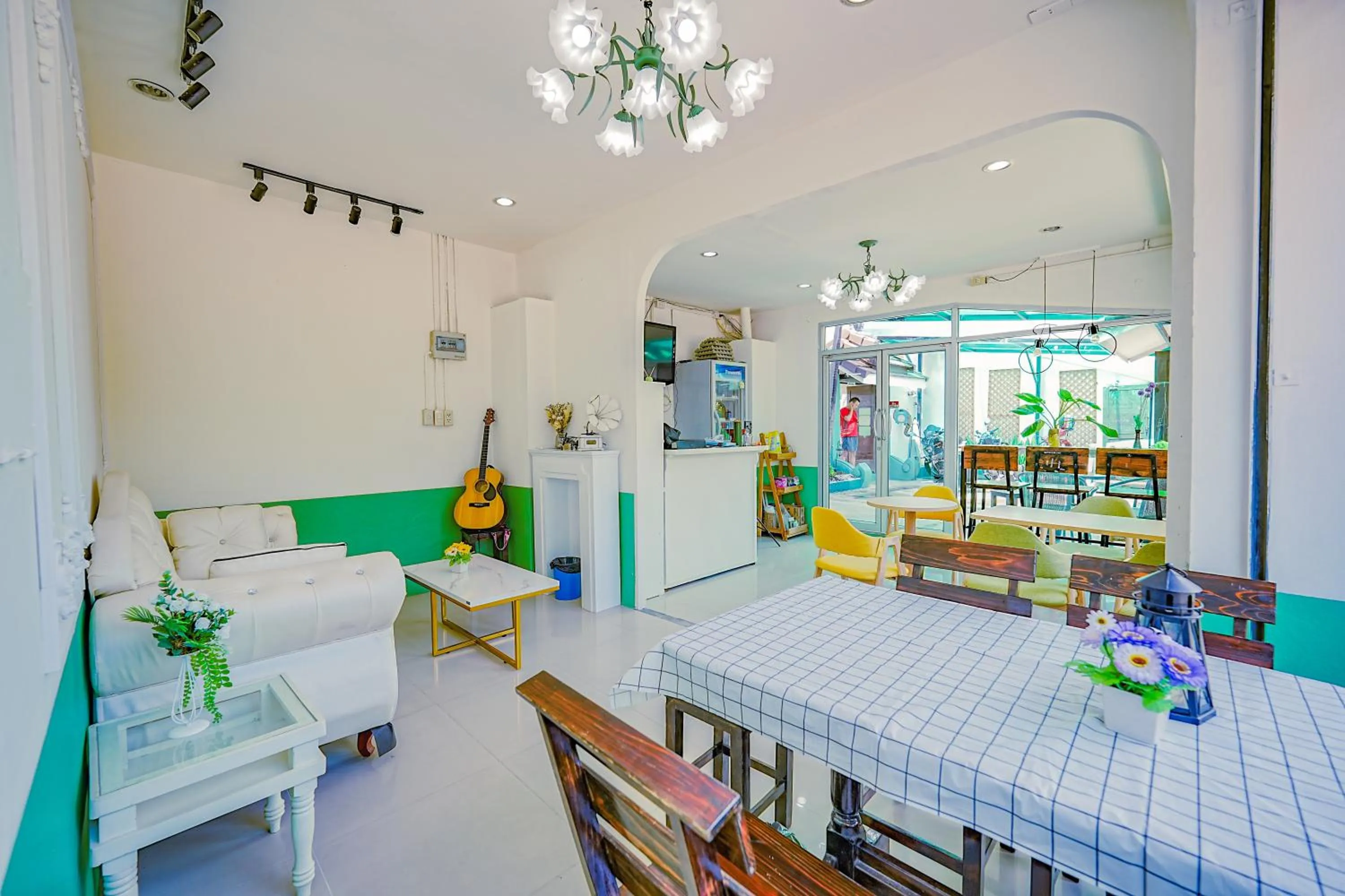 Kaysorn Residence and Guest House