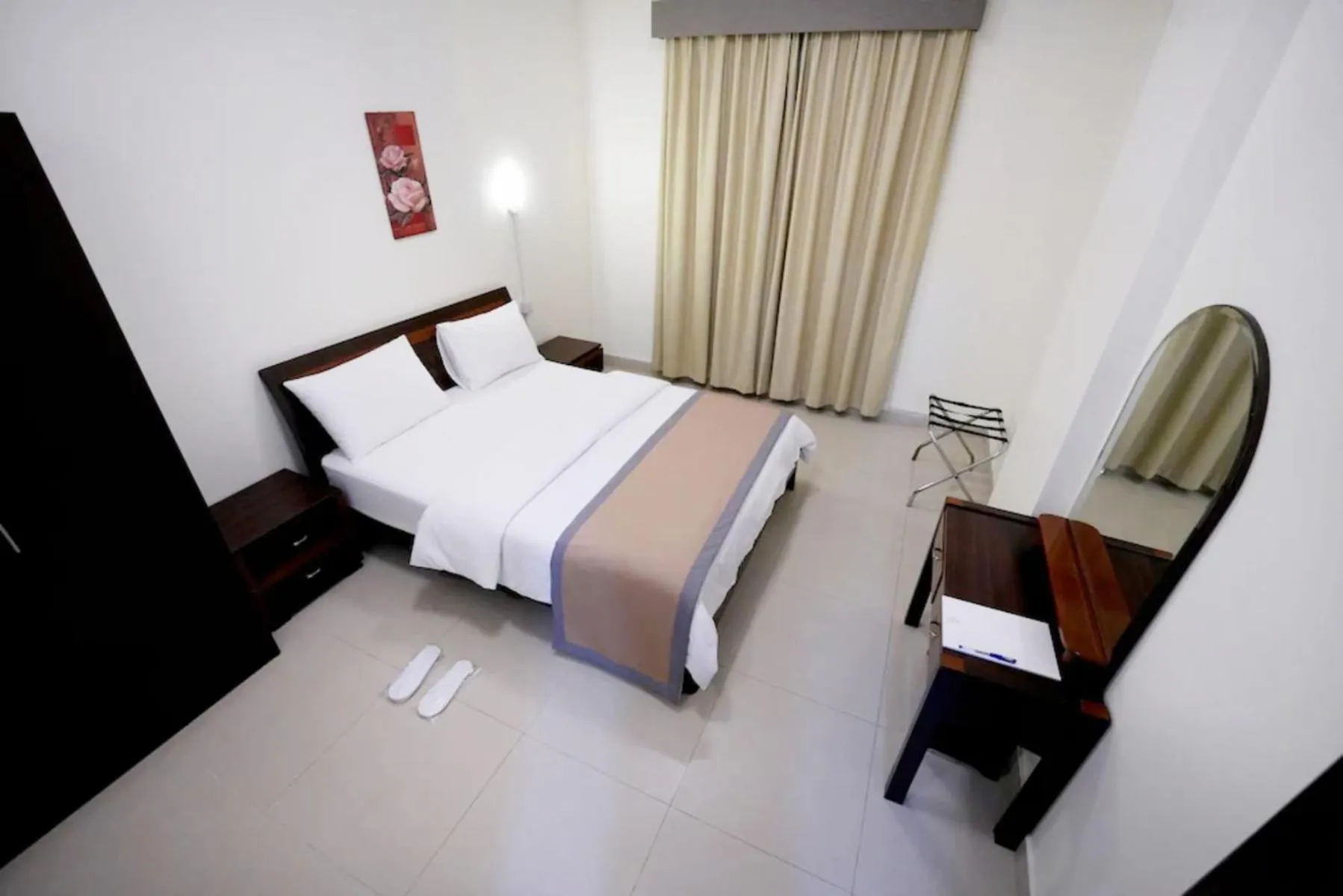 Bed in AL MARJAN FURNISHED APARTMENTS