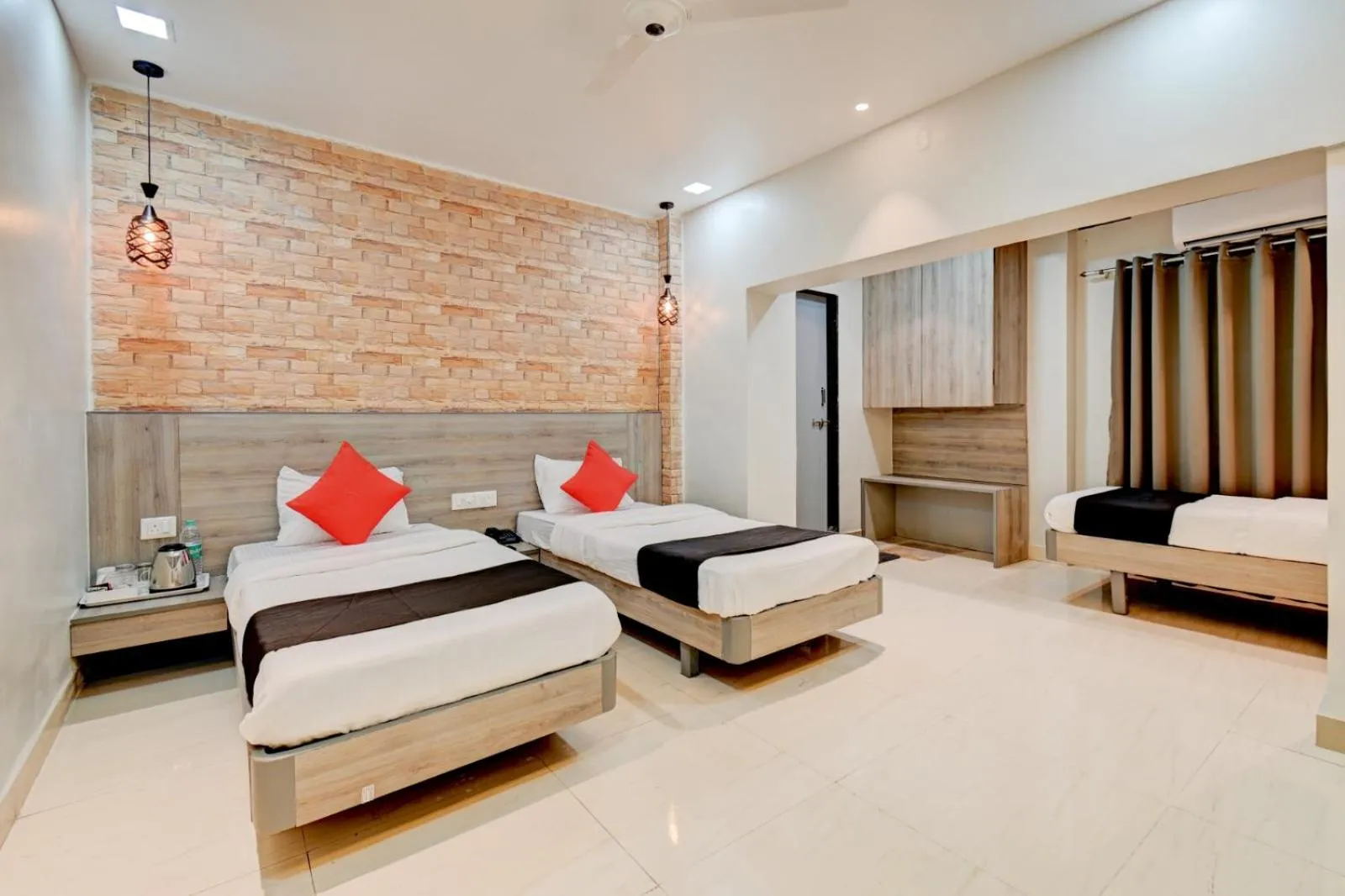 Bed in Hotel Vikrant