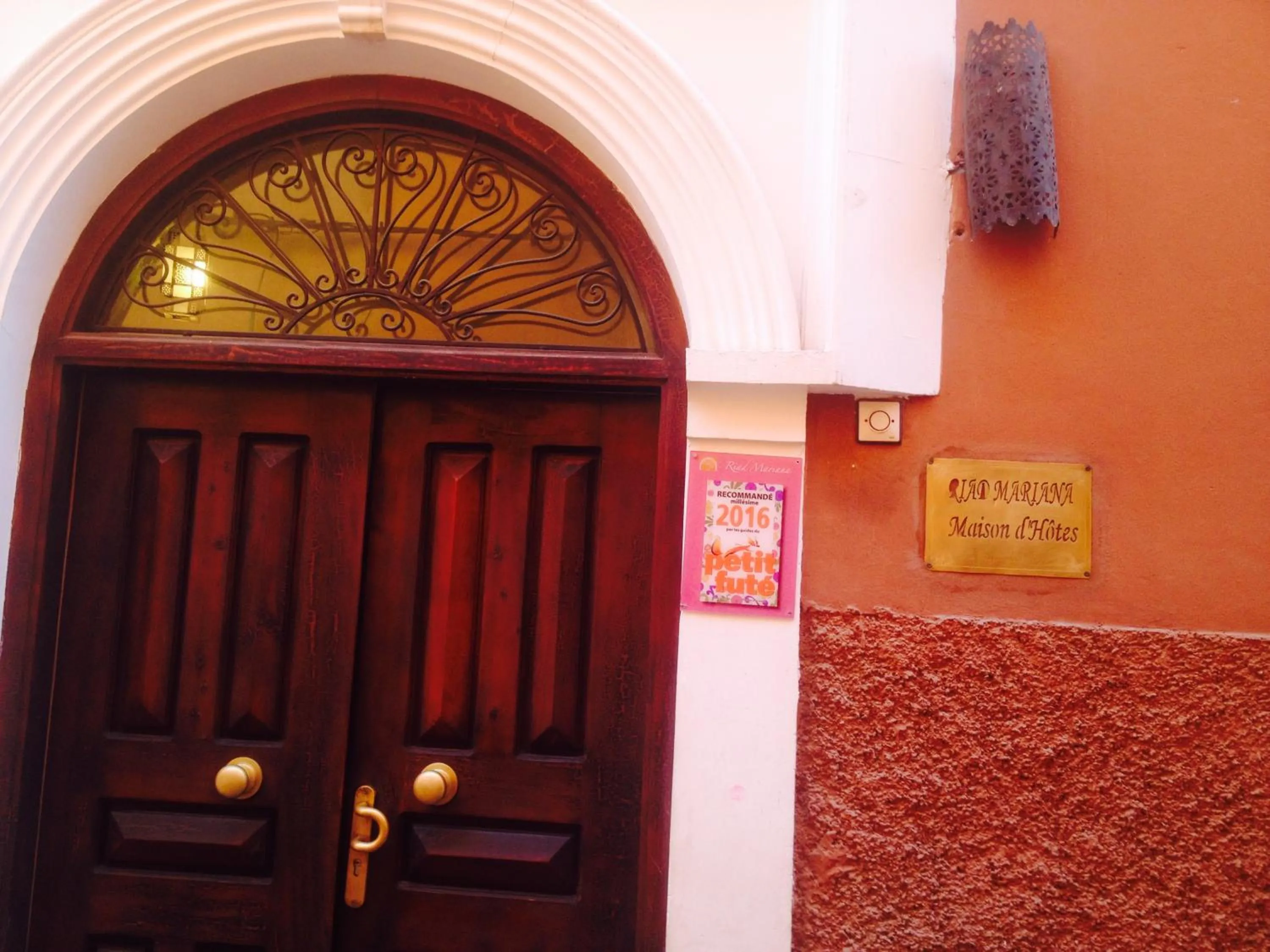 Property building in Riad Mariana