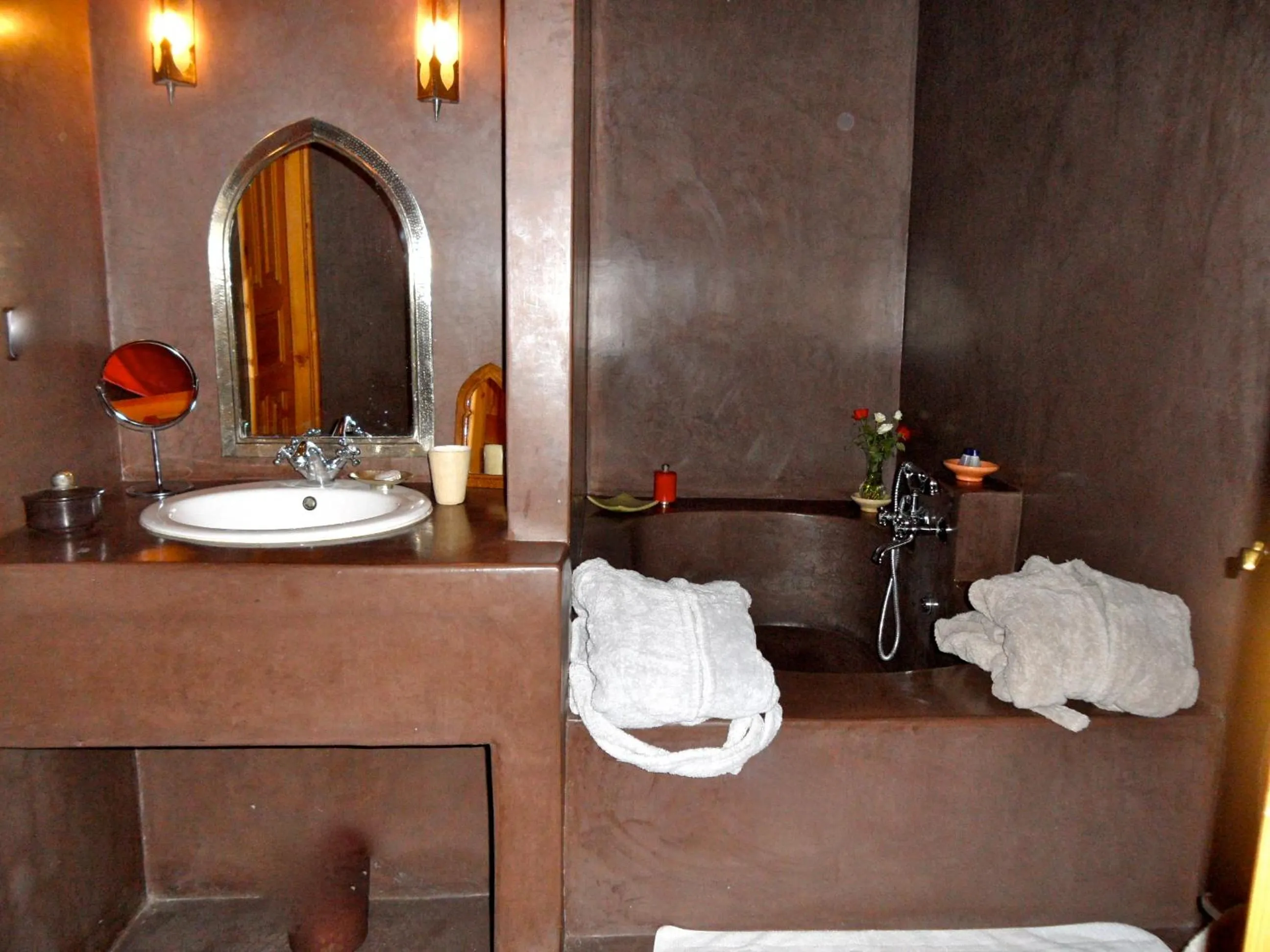 Bathroom in Riad Mariana