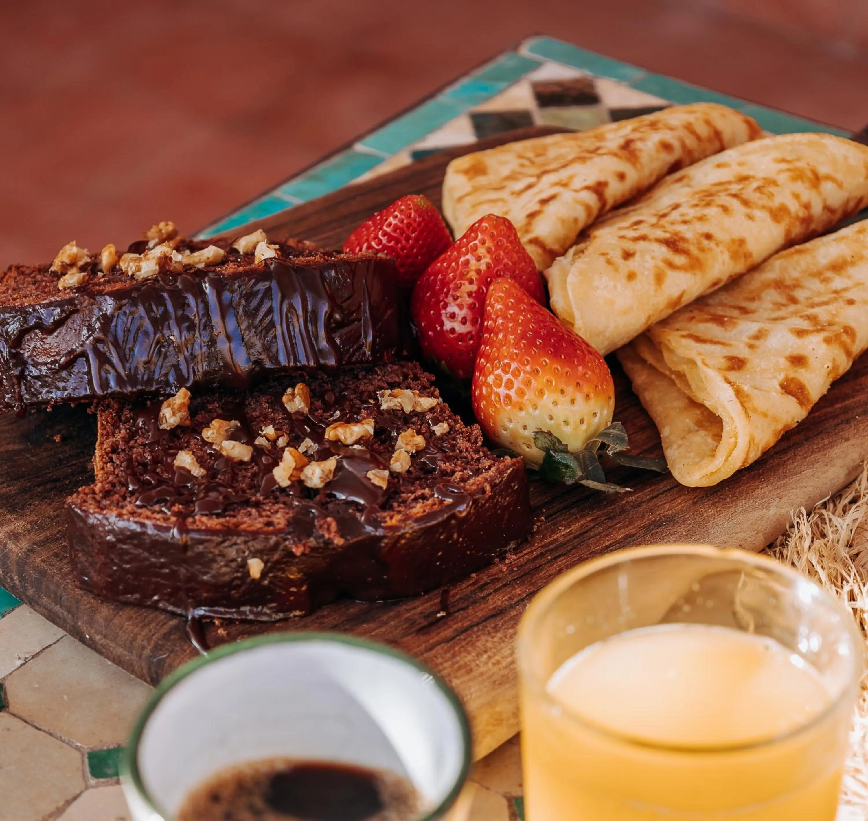 Restaurant/places to eat in Riad Bamaga