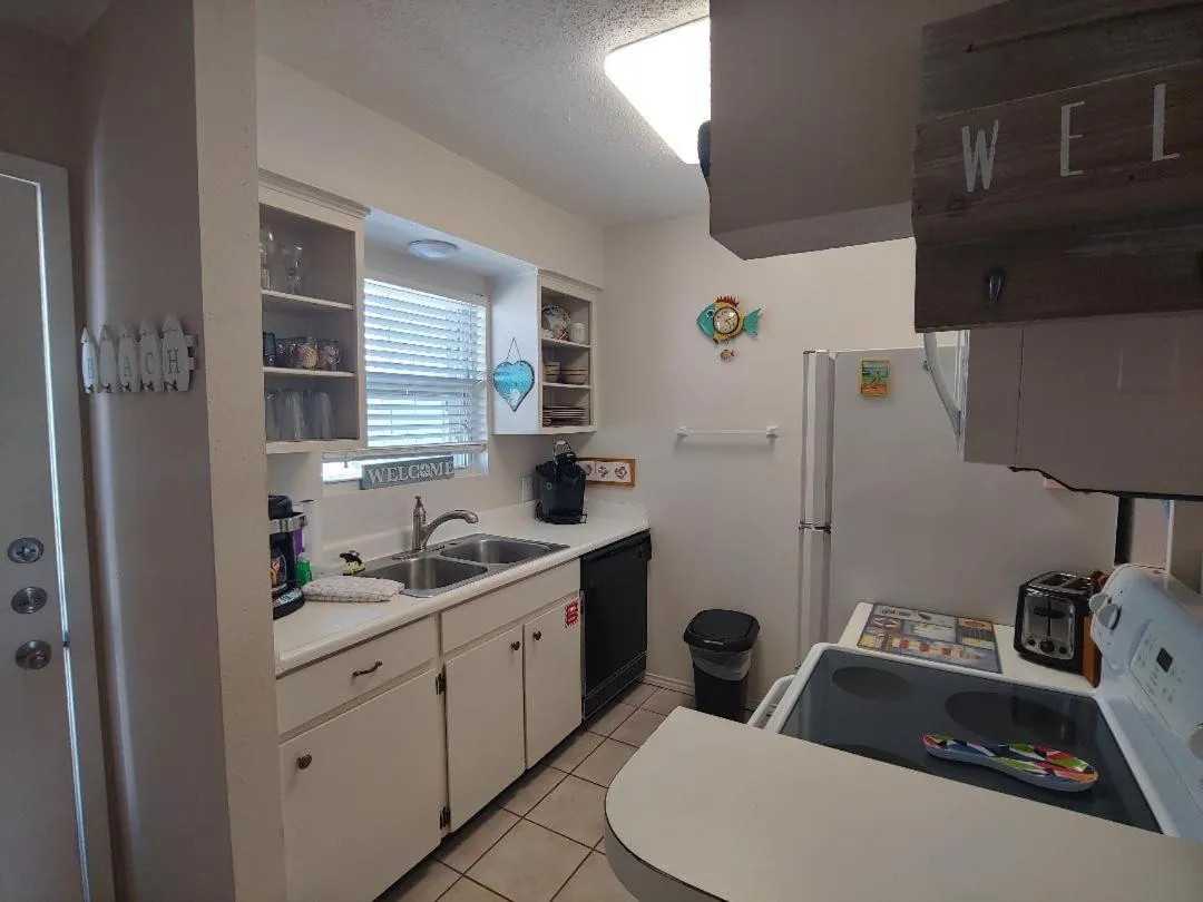 Other in Bay Tree B4