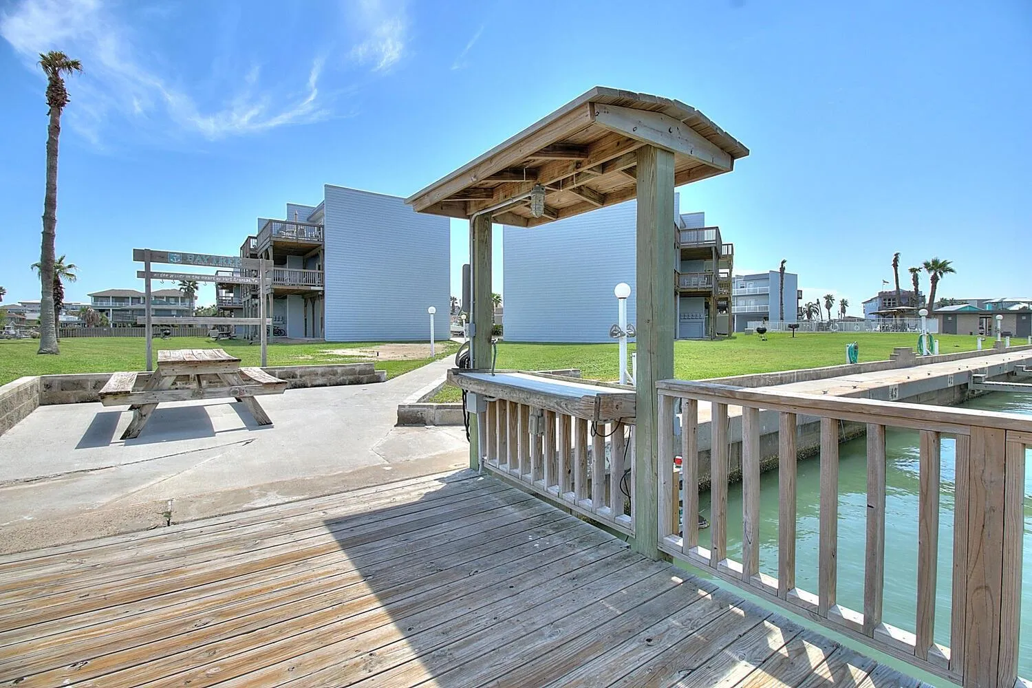 Other in Bay Tree B4