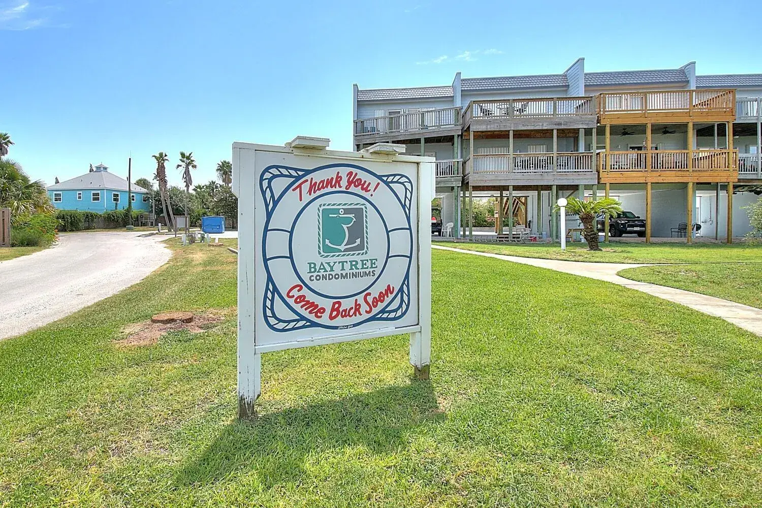 Bay Tree B4 Bay Tree B4