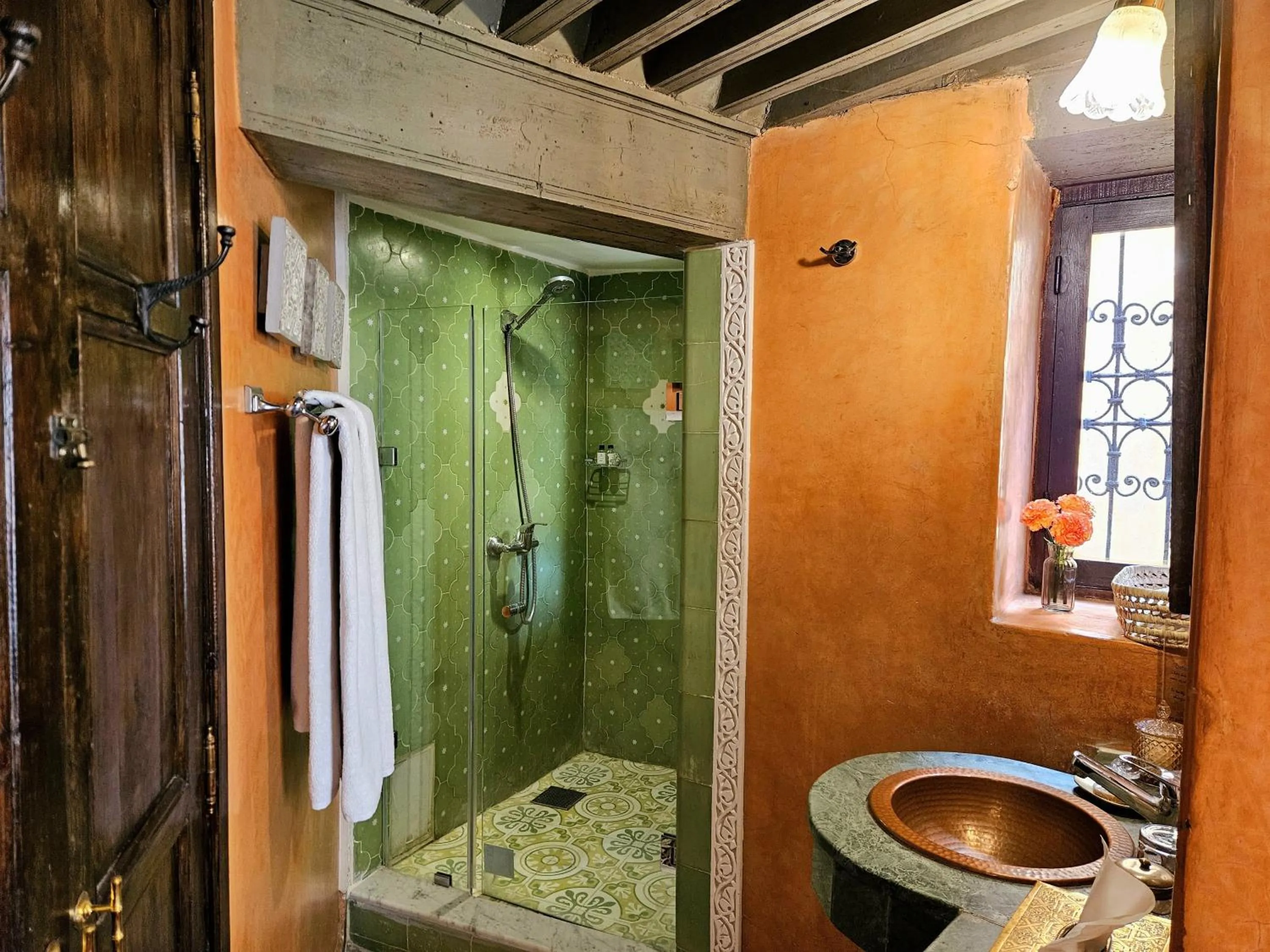 Bathroom in Riad Le Calife