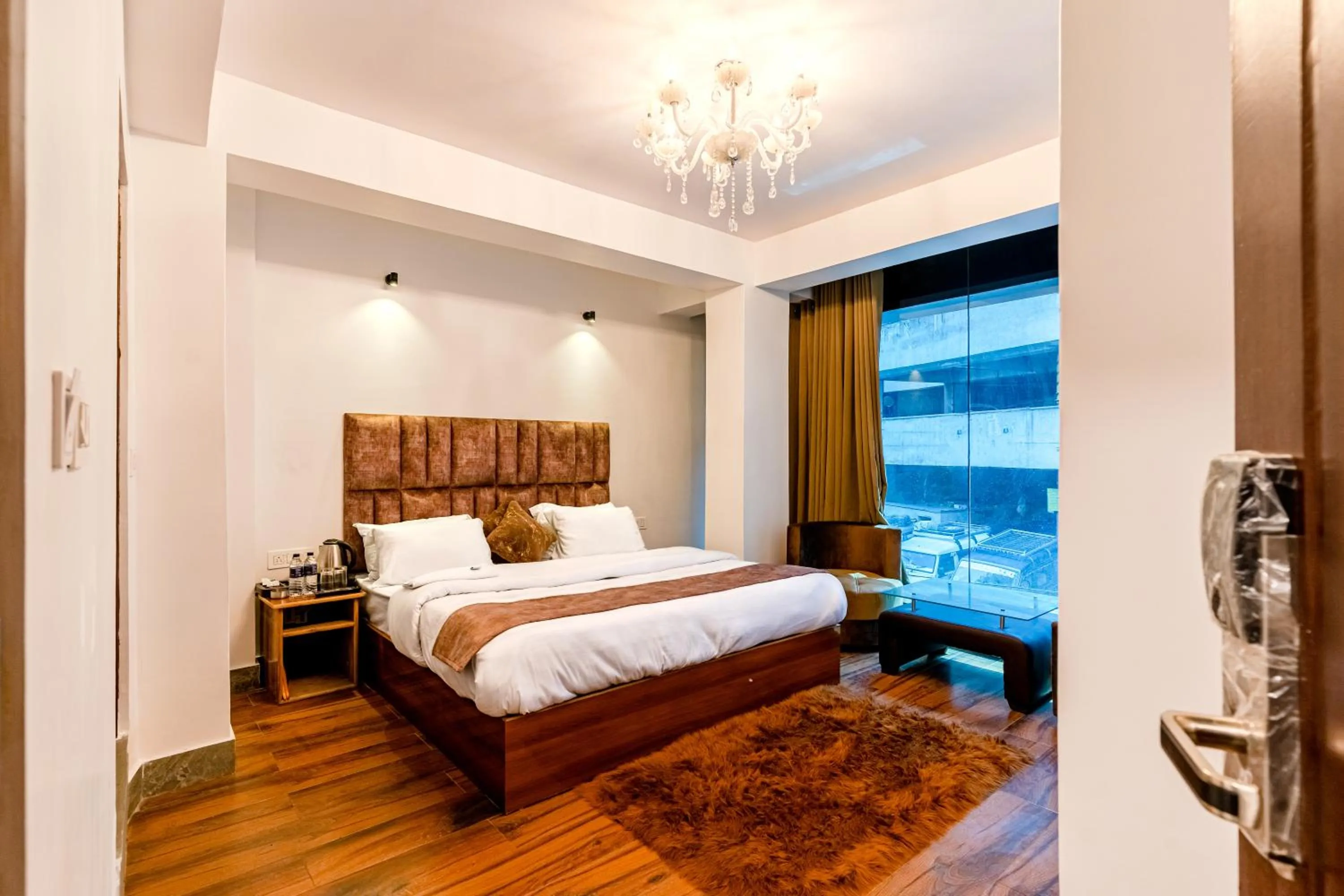 King's Bridge Suites & Spa