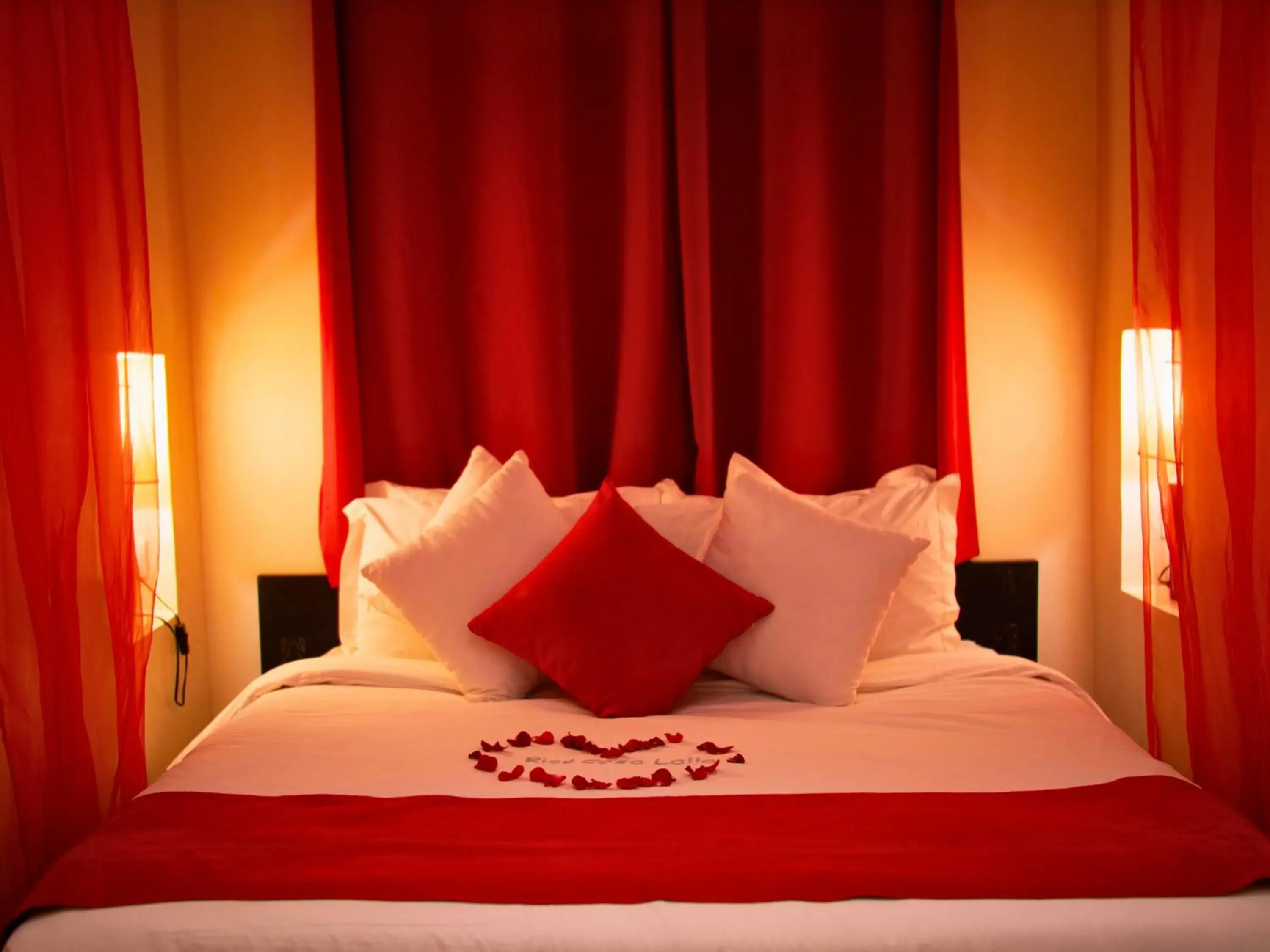 Deluxe Suite in Riad Casa Lalla Deluxe Suite in Riad Casa Lalla