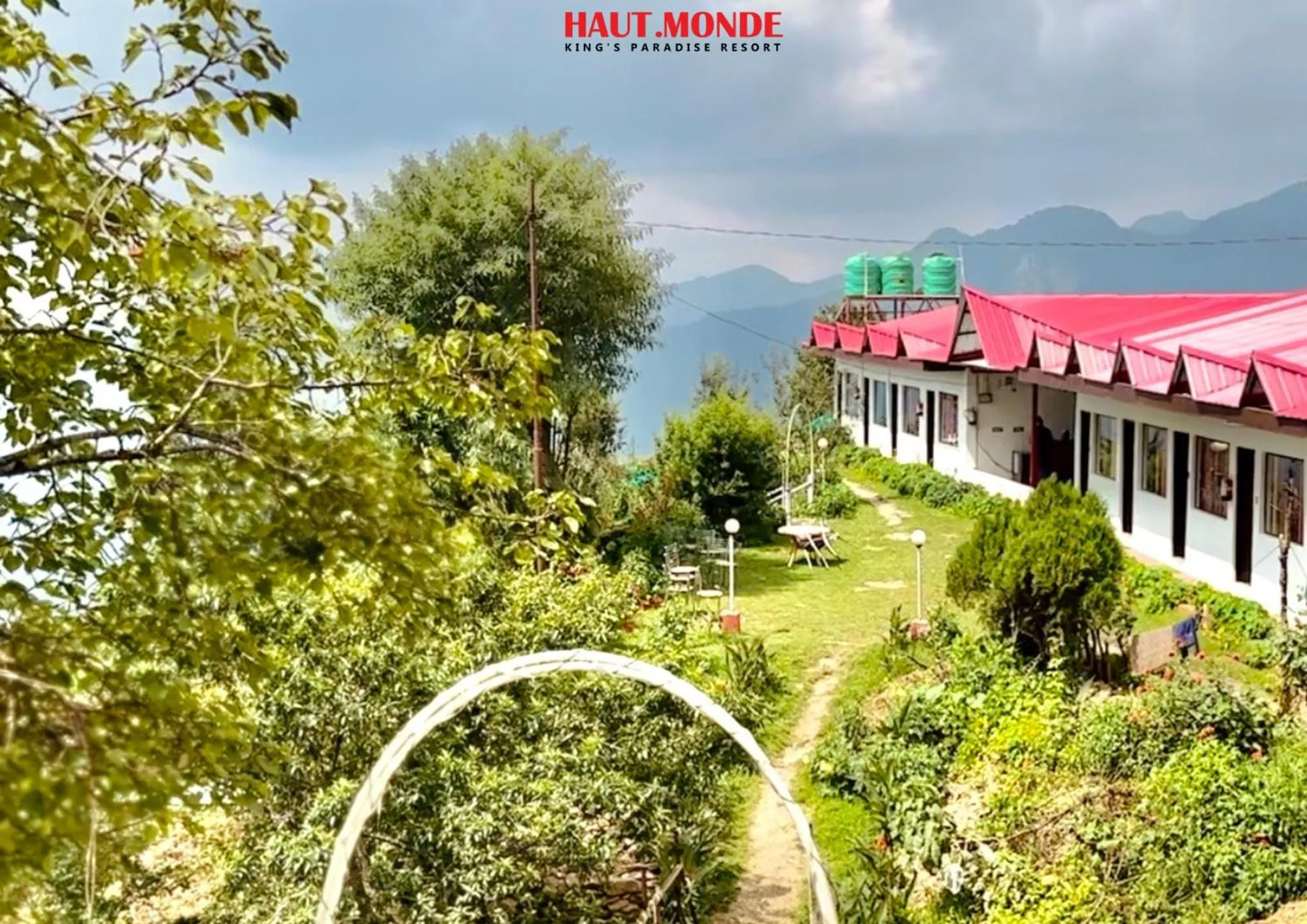 Property building in Haut Monde King's Paradise Resort