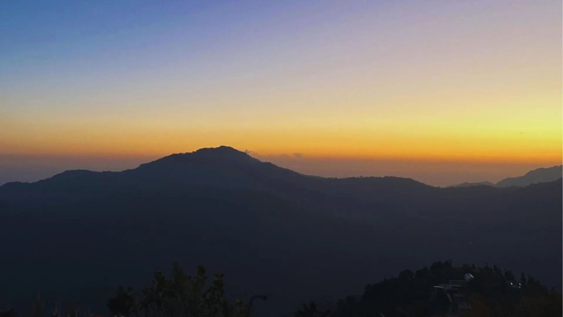 Sunset in Haut Monde King's Paradise Resort