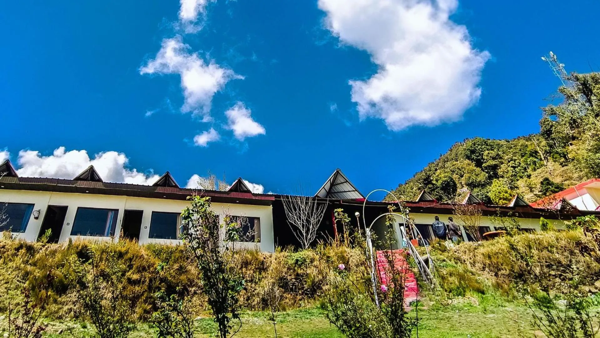 Property building in Haut Monde King's Paradise Resort