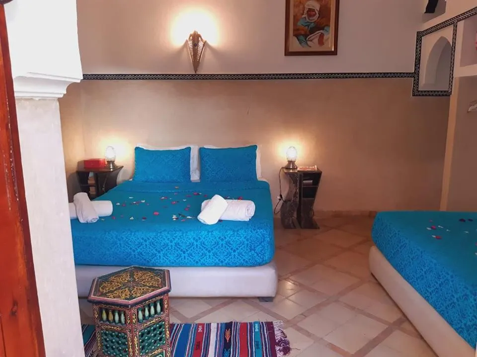 Photo of the whole room, Bed in Riad Chalymar