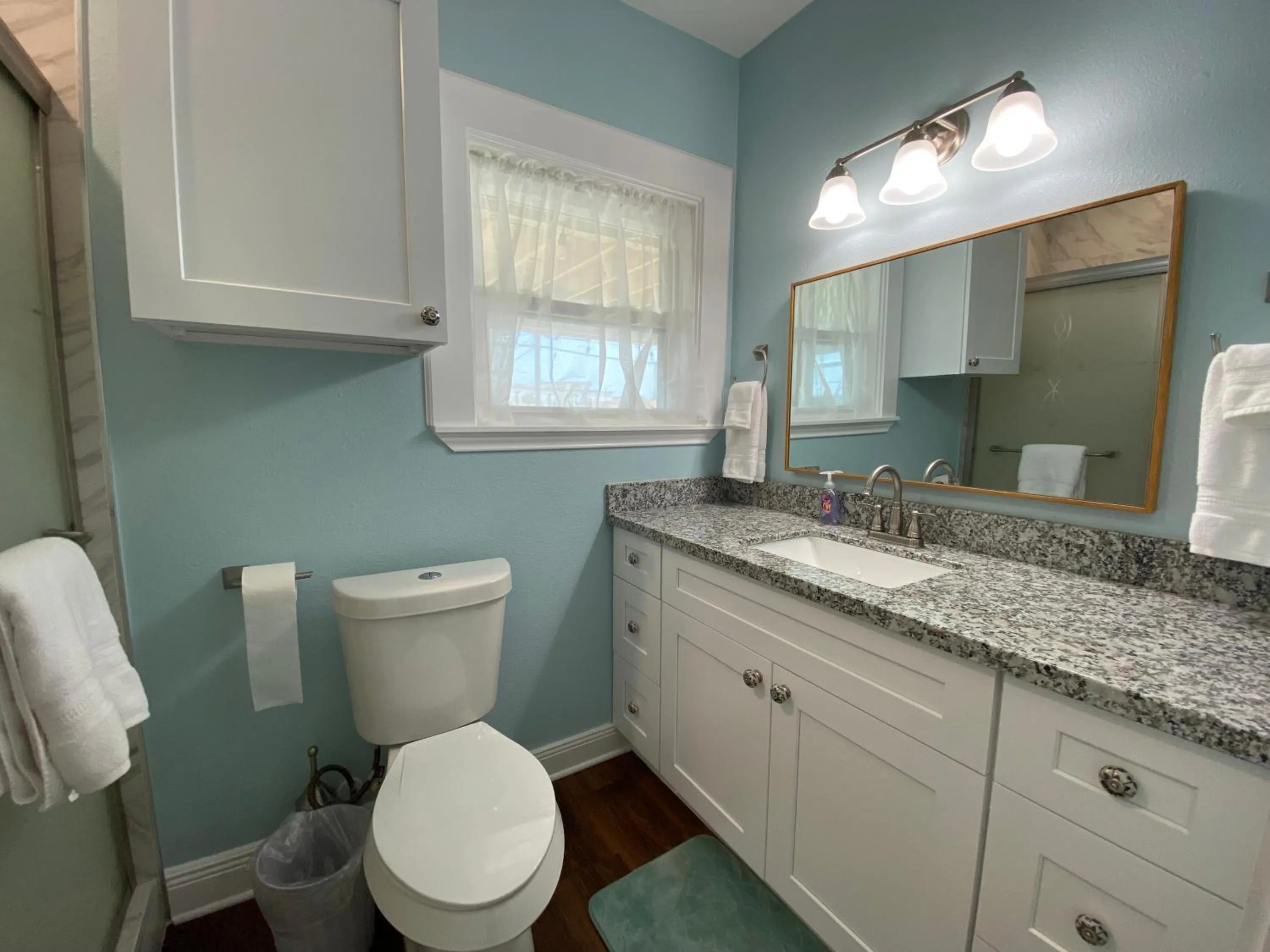 Bathroom in Ocean view, newly renovated home, central location, plenty of parkings