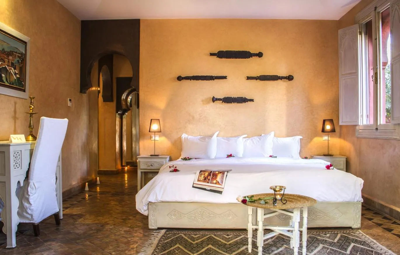 Garden view, Bed in Palais El Miria & SPA