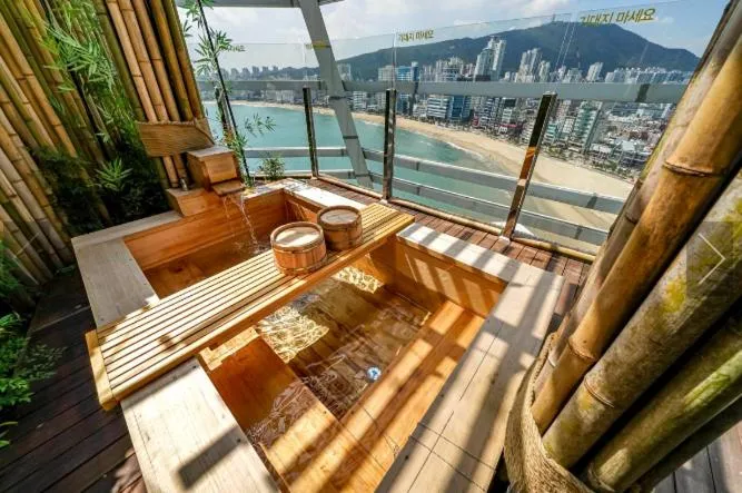 Hot Spring Bath in Gwanganli The Club Hotel