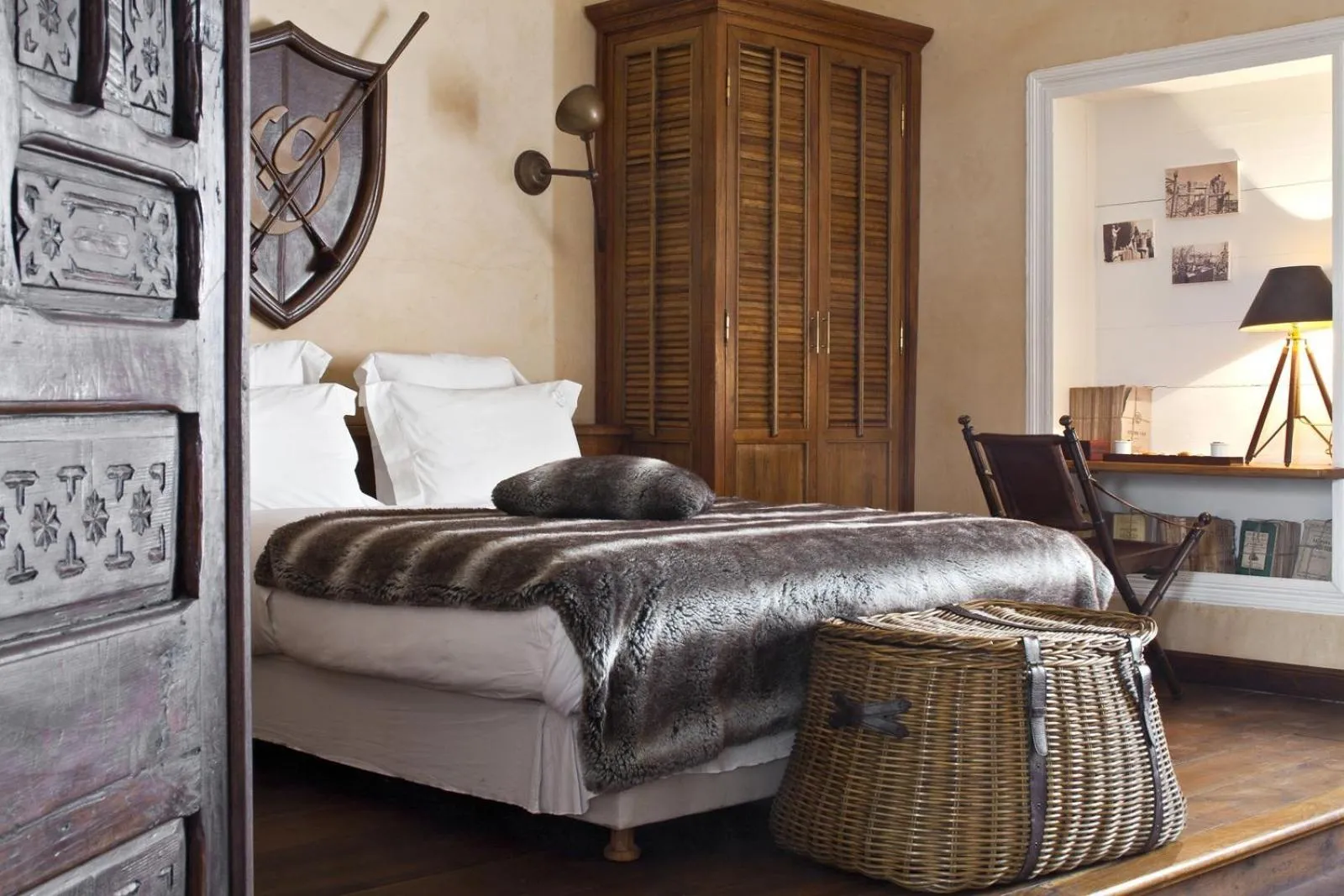 Photo of the whole room, Bed in Villa De L'Ô