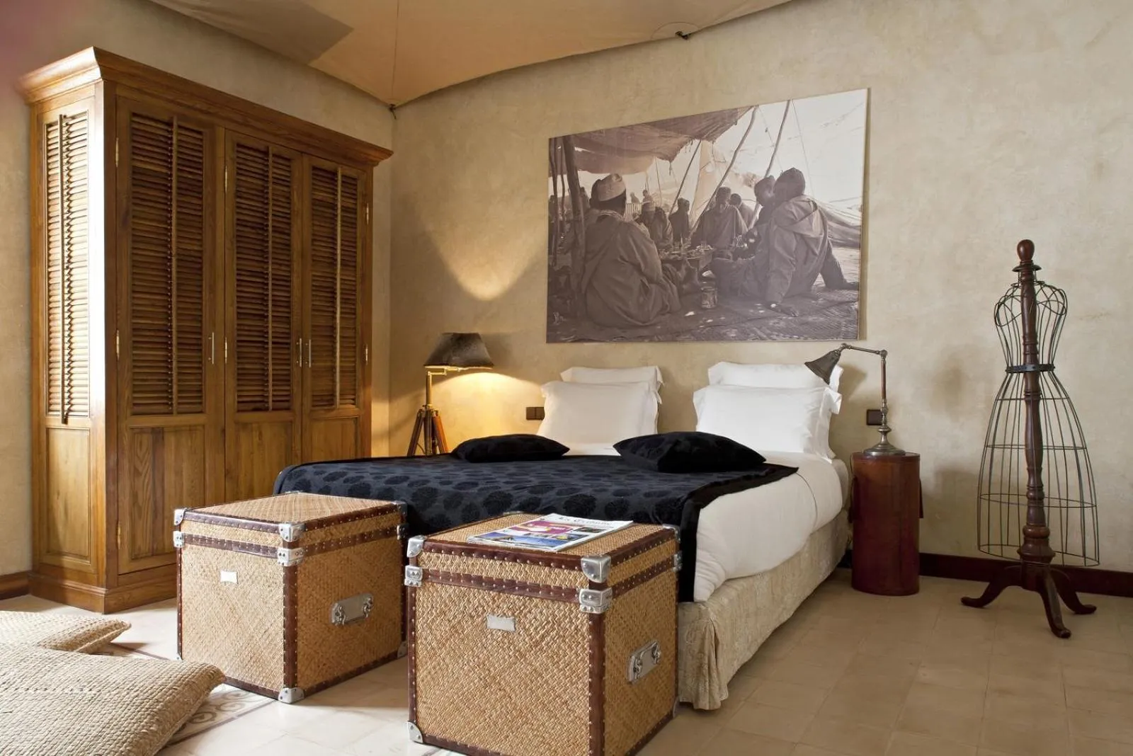 Photo of the whole room, Bed in Villa De L'Ô