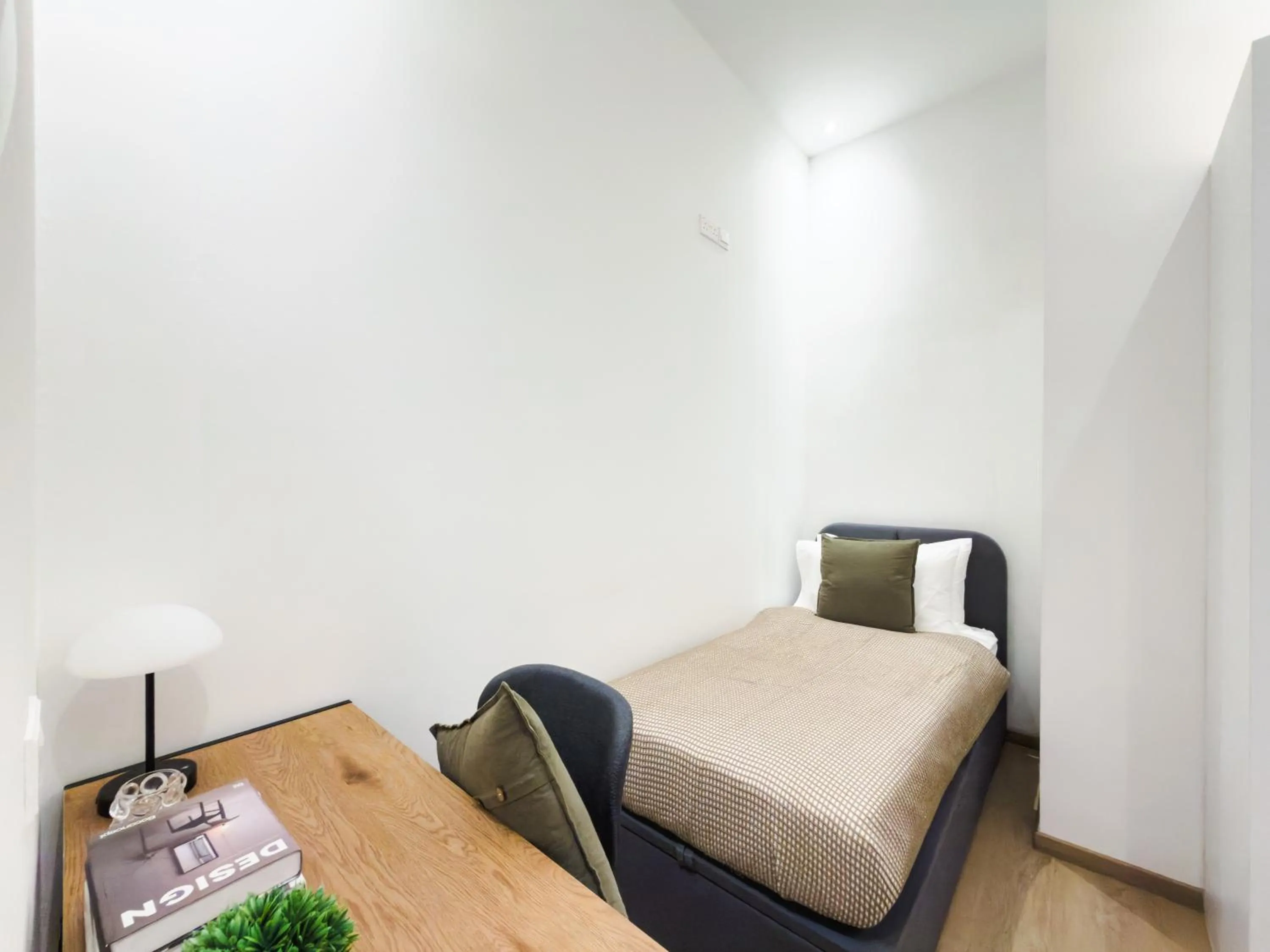 Bed in The White House - Serviced Residences by Cove & Belle Living