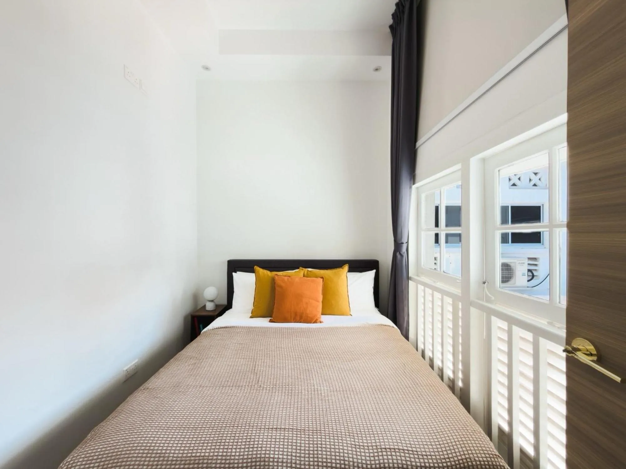 Bed in The White House - Serviced Residences by Cove & Belle Living