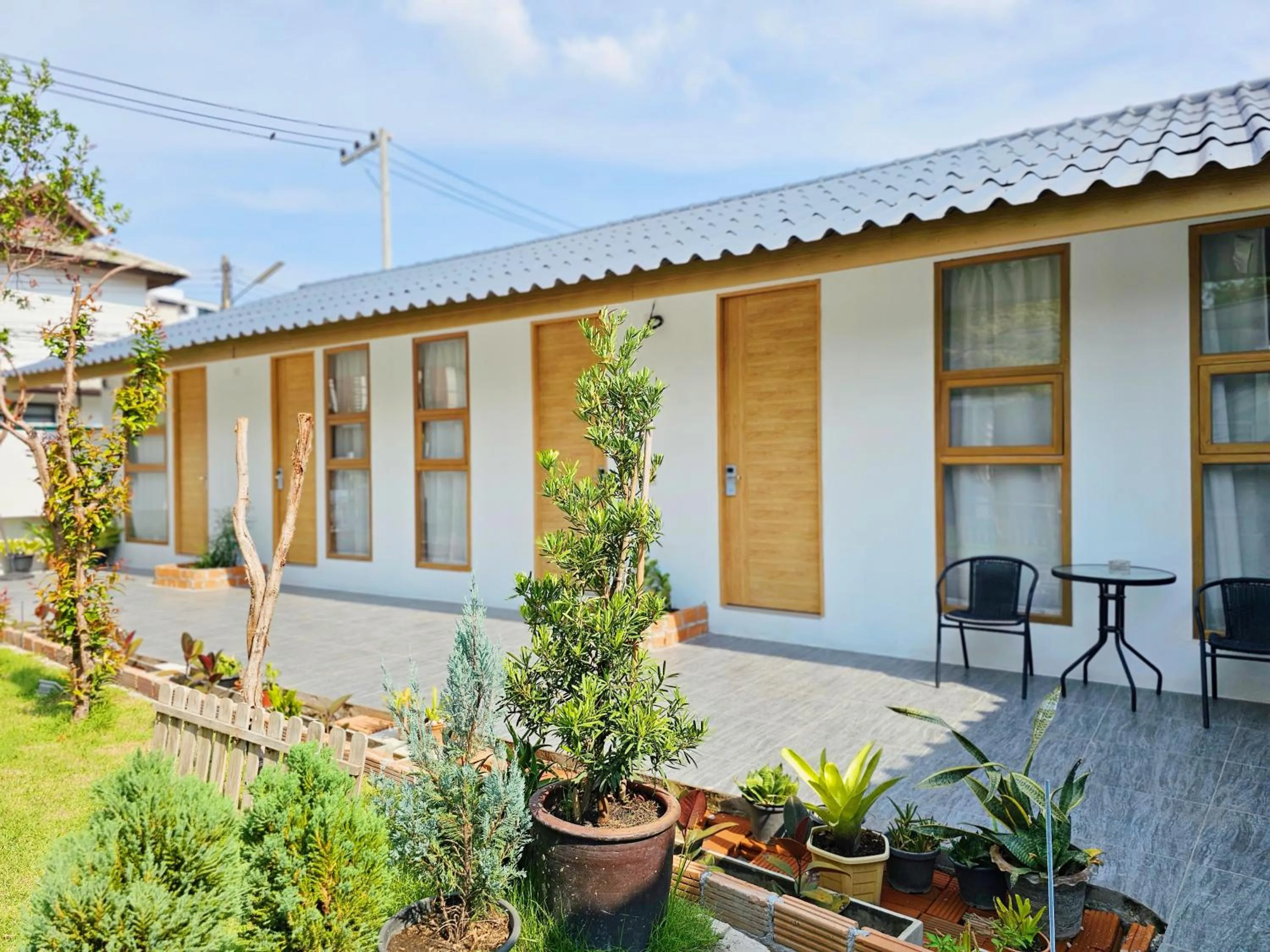 Property building in SherVa101 Home and Hostel