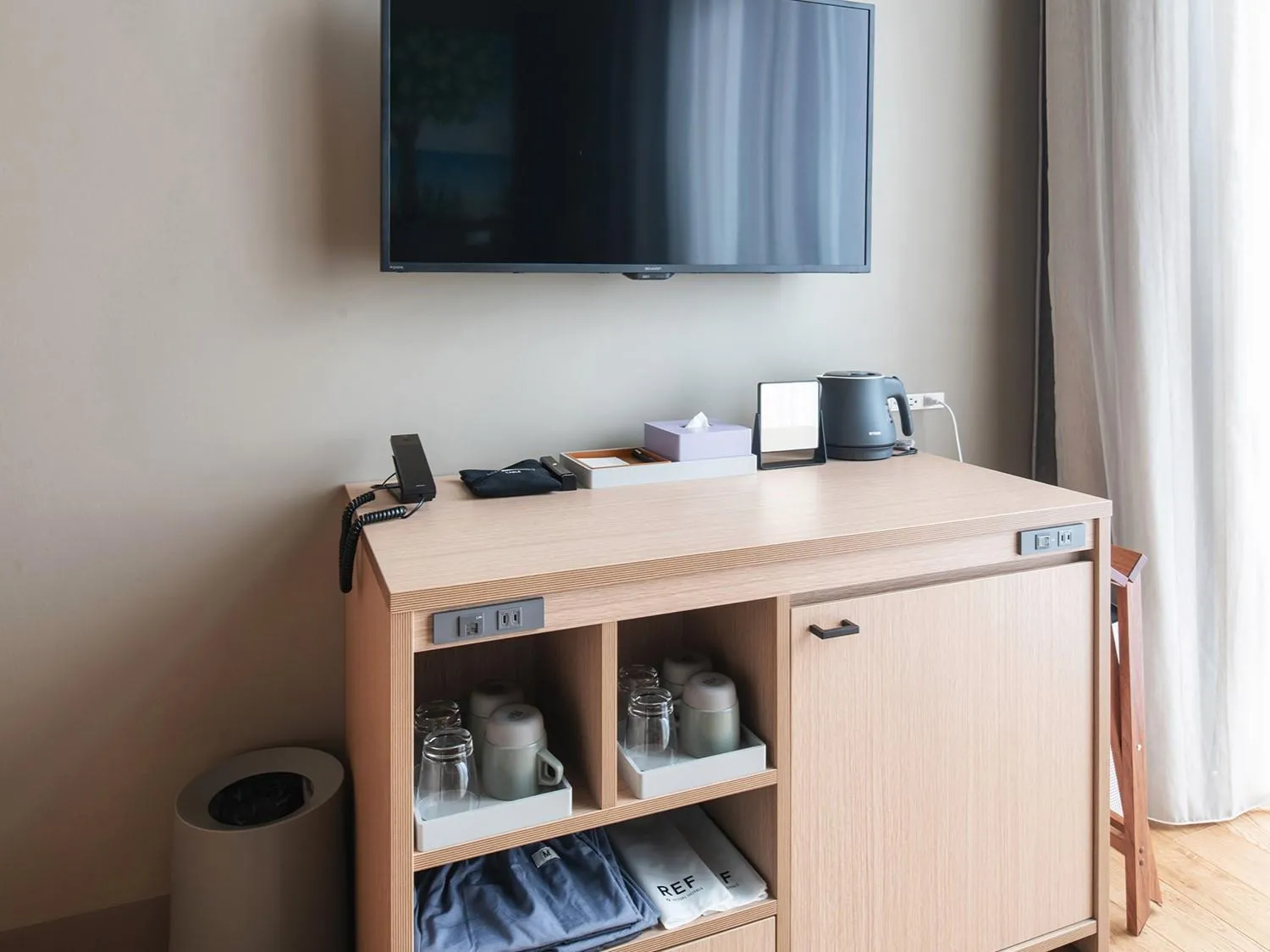 Photo of the whole room in REF Okinawa Arena by VESSEL HOTELS