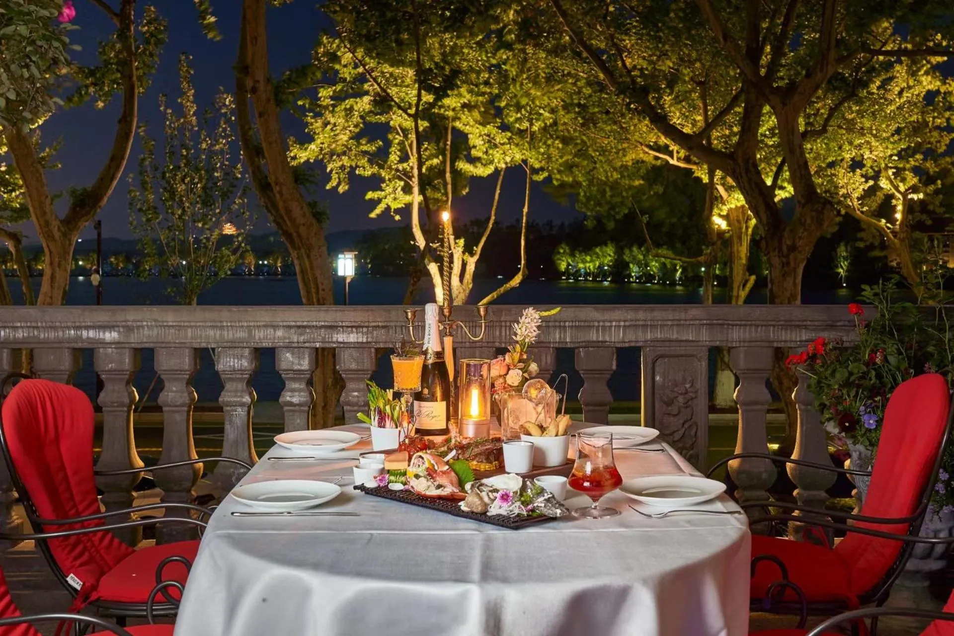 Restaurant/places to eat in Hangzhou Qiushui Villa