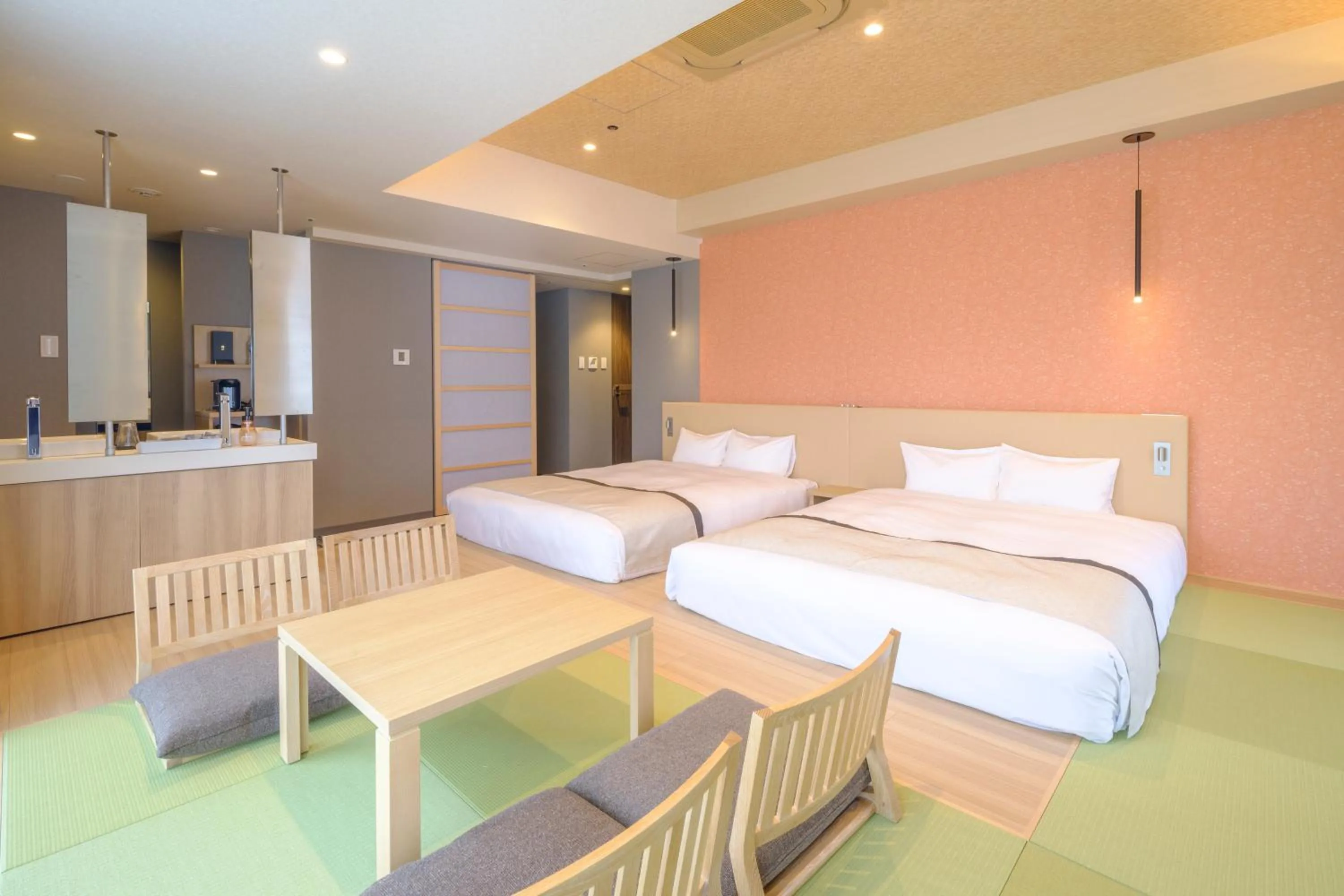 Photo of the whole room, Bed in Tosei Hotel Cocone Tsukiji Ginza Premier
