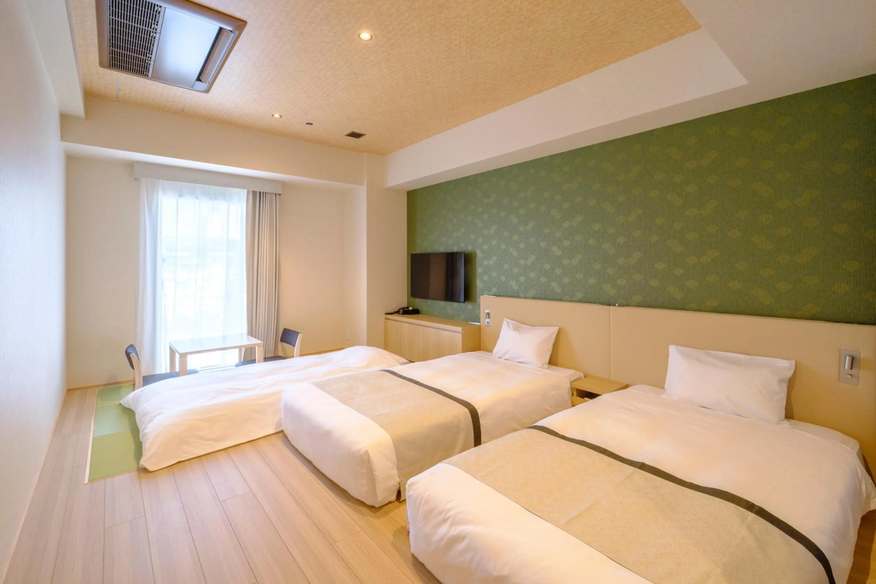 Bed in Tosei Hotel Cocone Tsukiji Ginza Premier