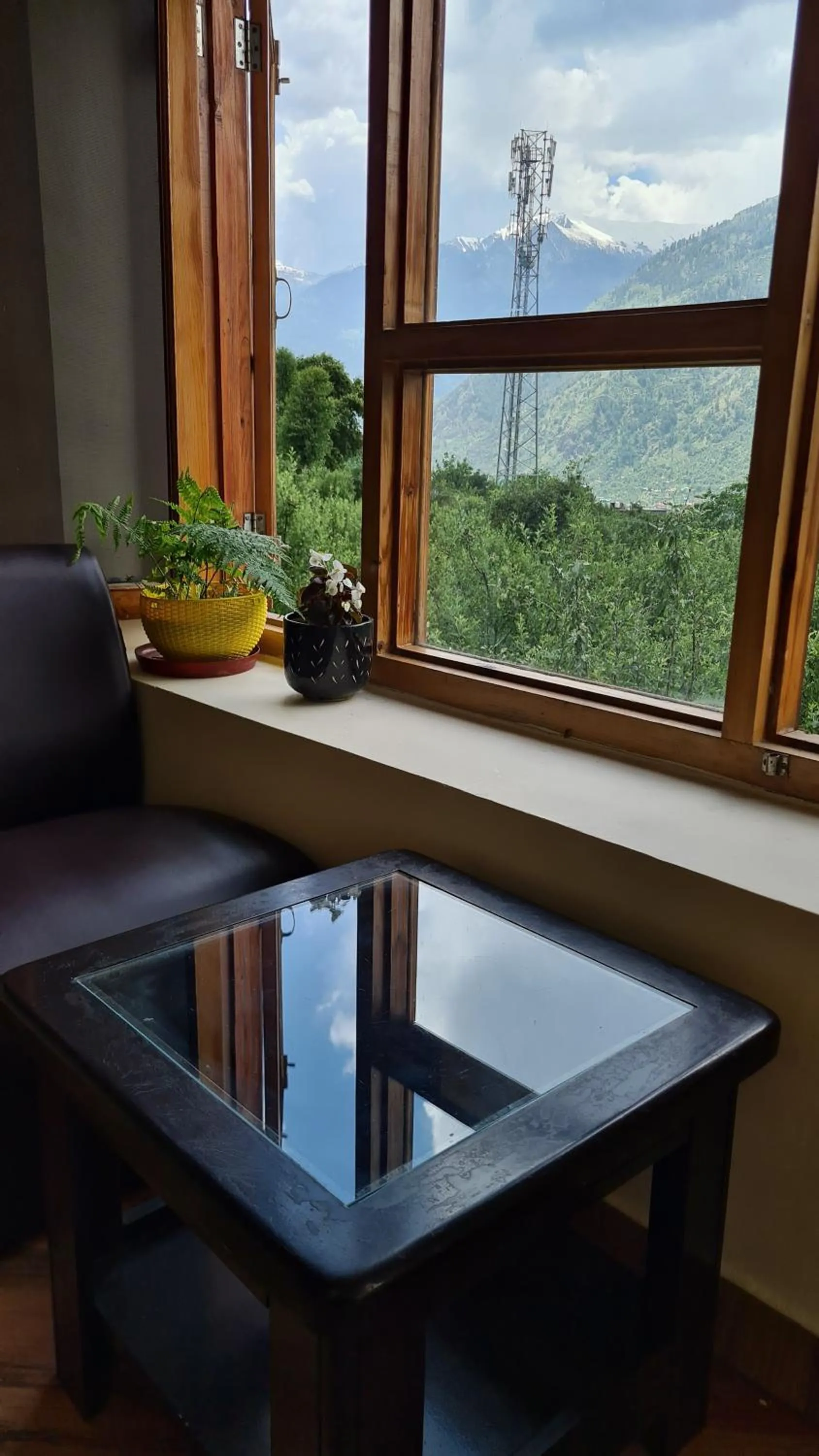 Mountain view in Shepherd Inn the Hill