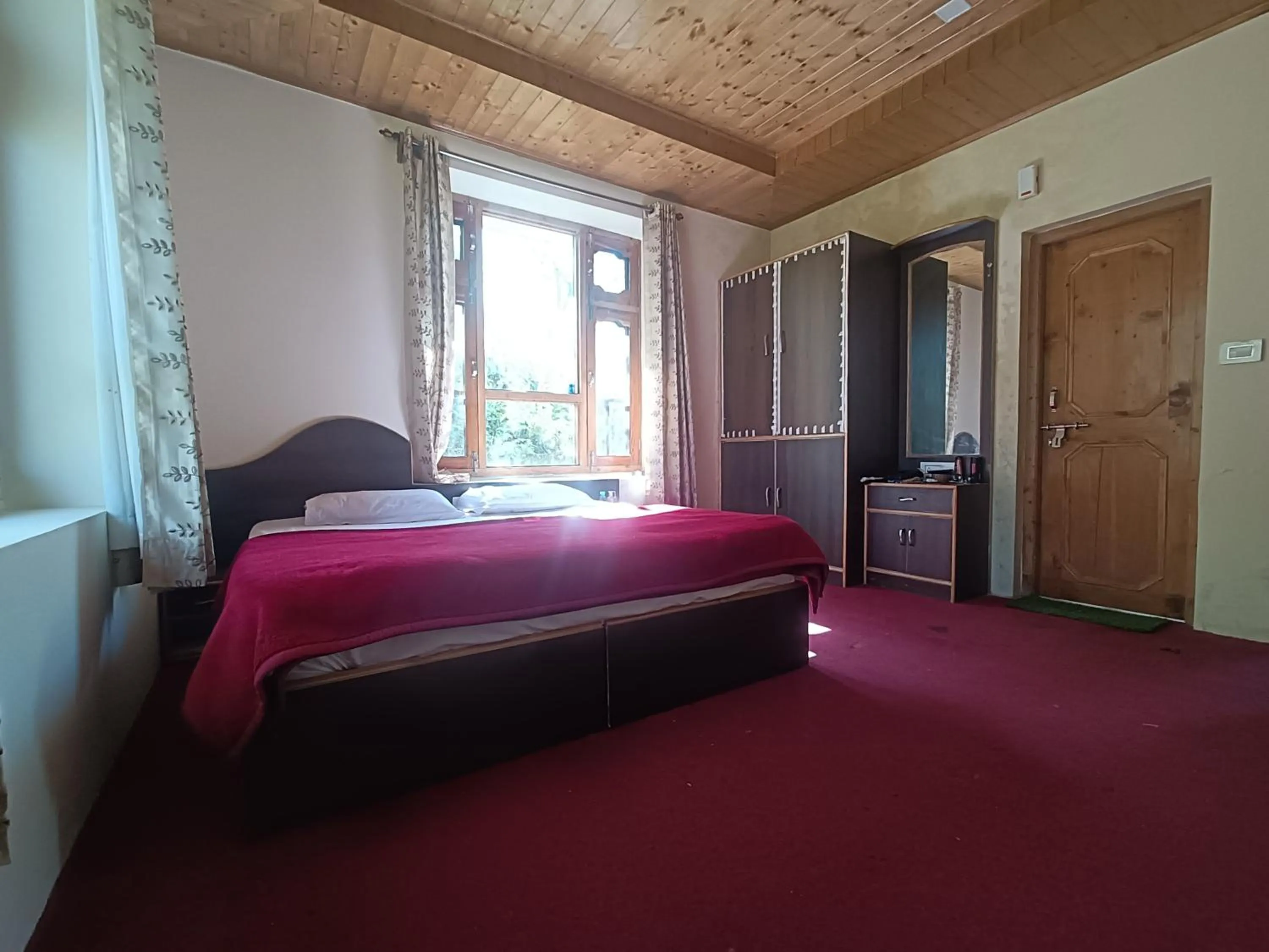 Bedroom in Shepherd Inn the Hill