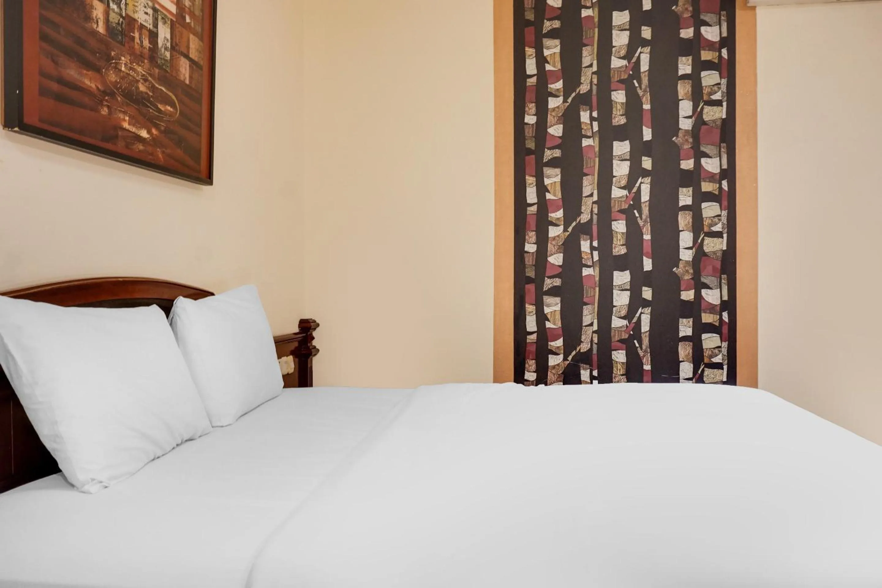 Bedroom, Bed in Townhouse OAK Bi Executive