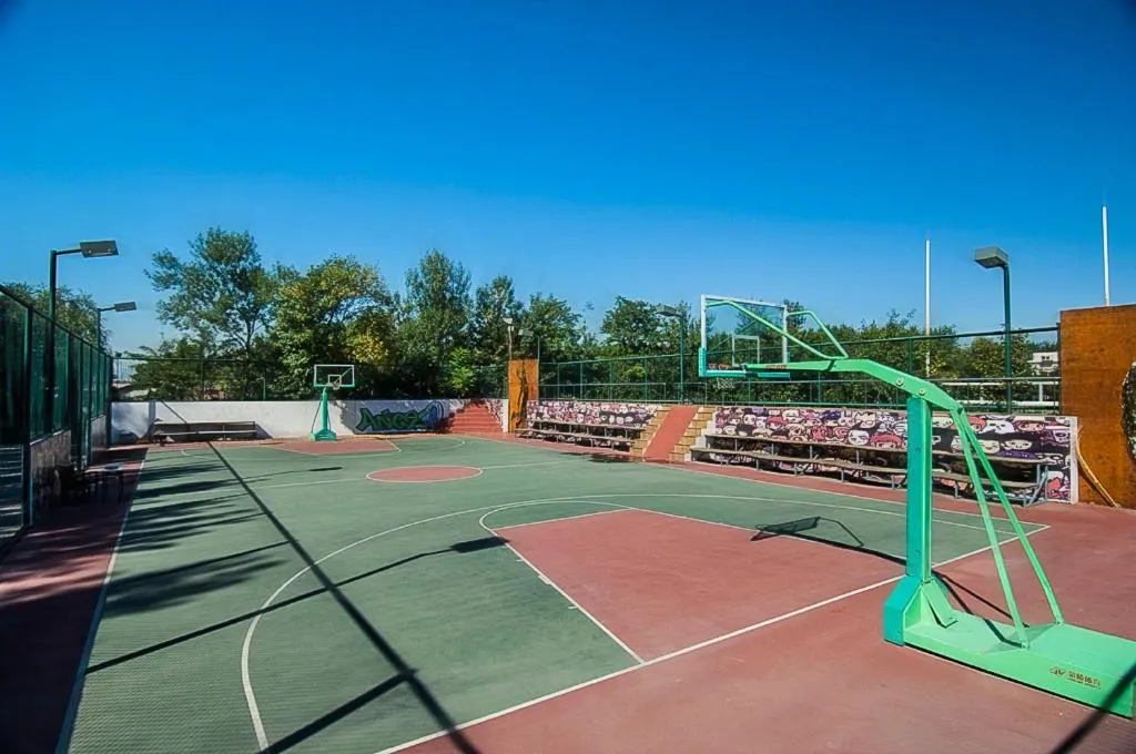 Fitness centre/facilities in Zhi Resort Beijing&Peafowl Garden&Breakfast with Deer&Private Hot Spring&50 Meter Swimming Pool&Free Coffee&Close to Olympic Forest Park