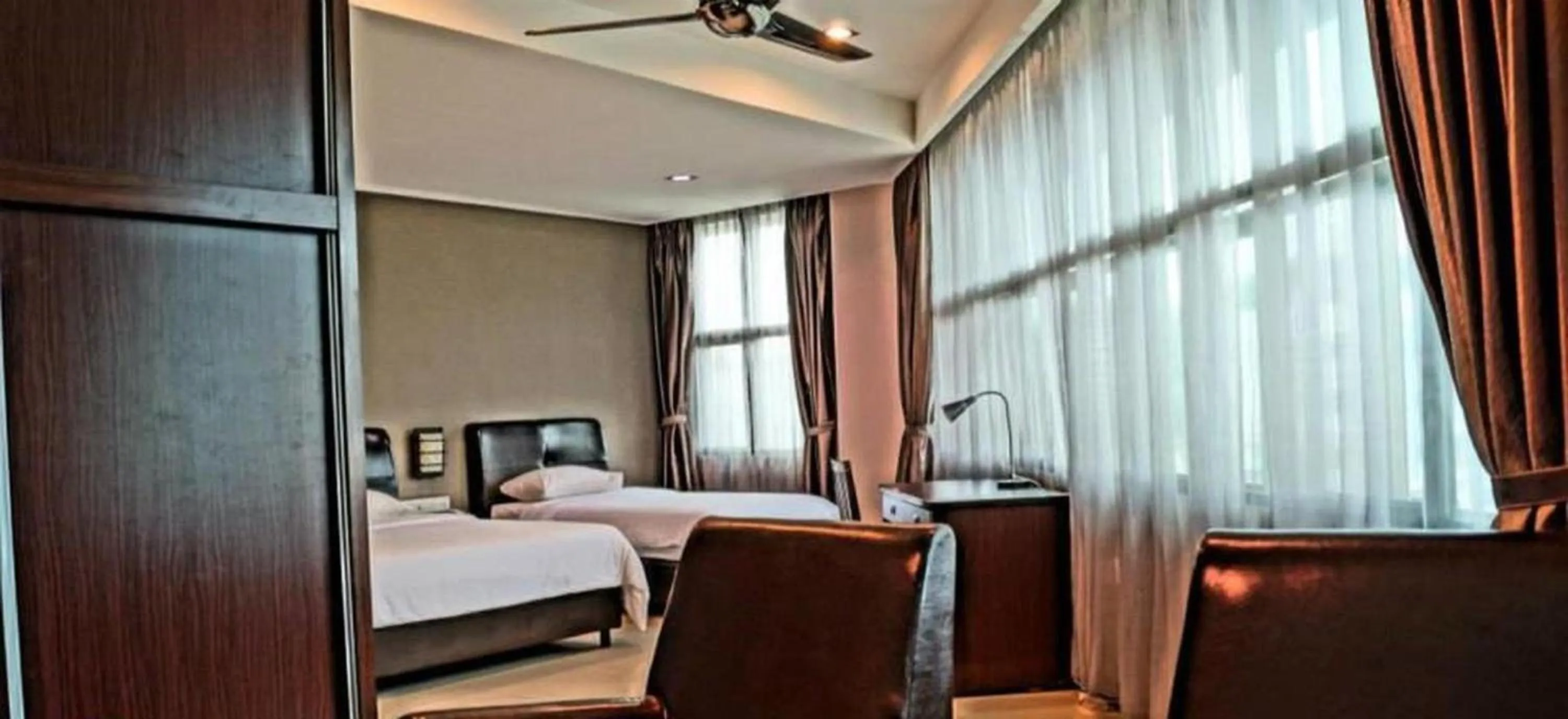 View (from property/room), Bed in Capital O Rail Hotel