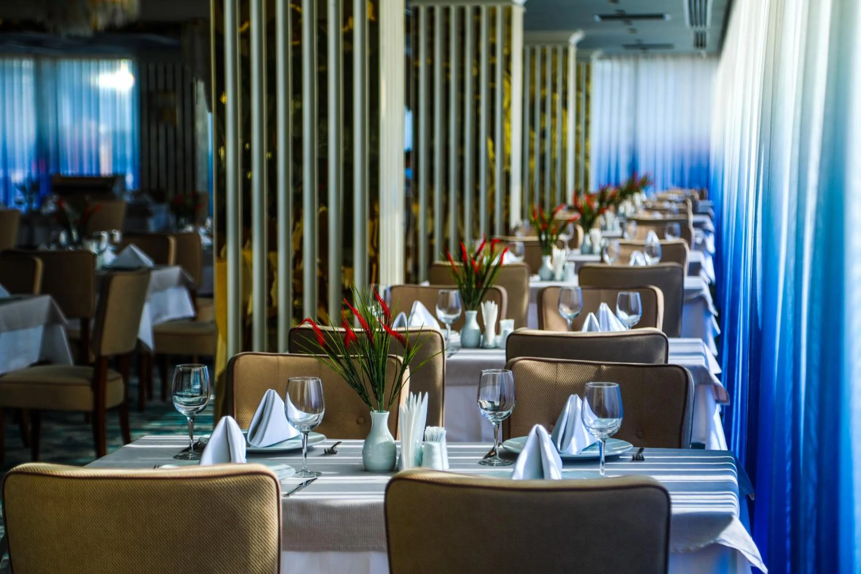 Restaurant/places to eat in Iris Hotel Baku