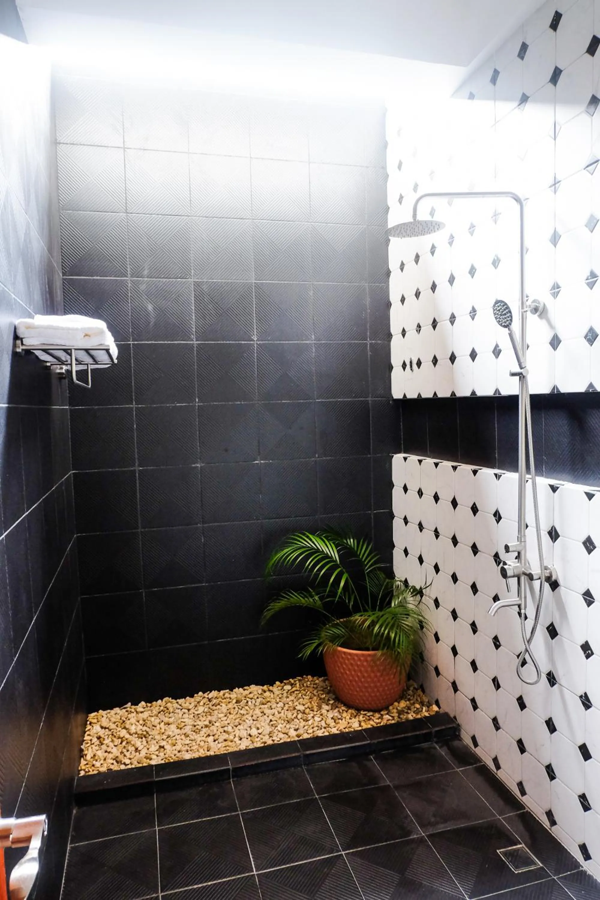 Bathroom in Ceda Guest House by HiveRooms