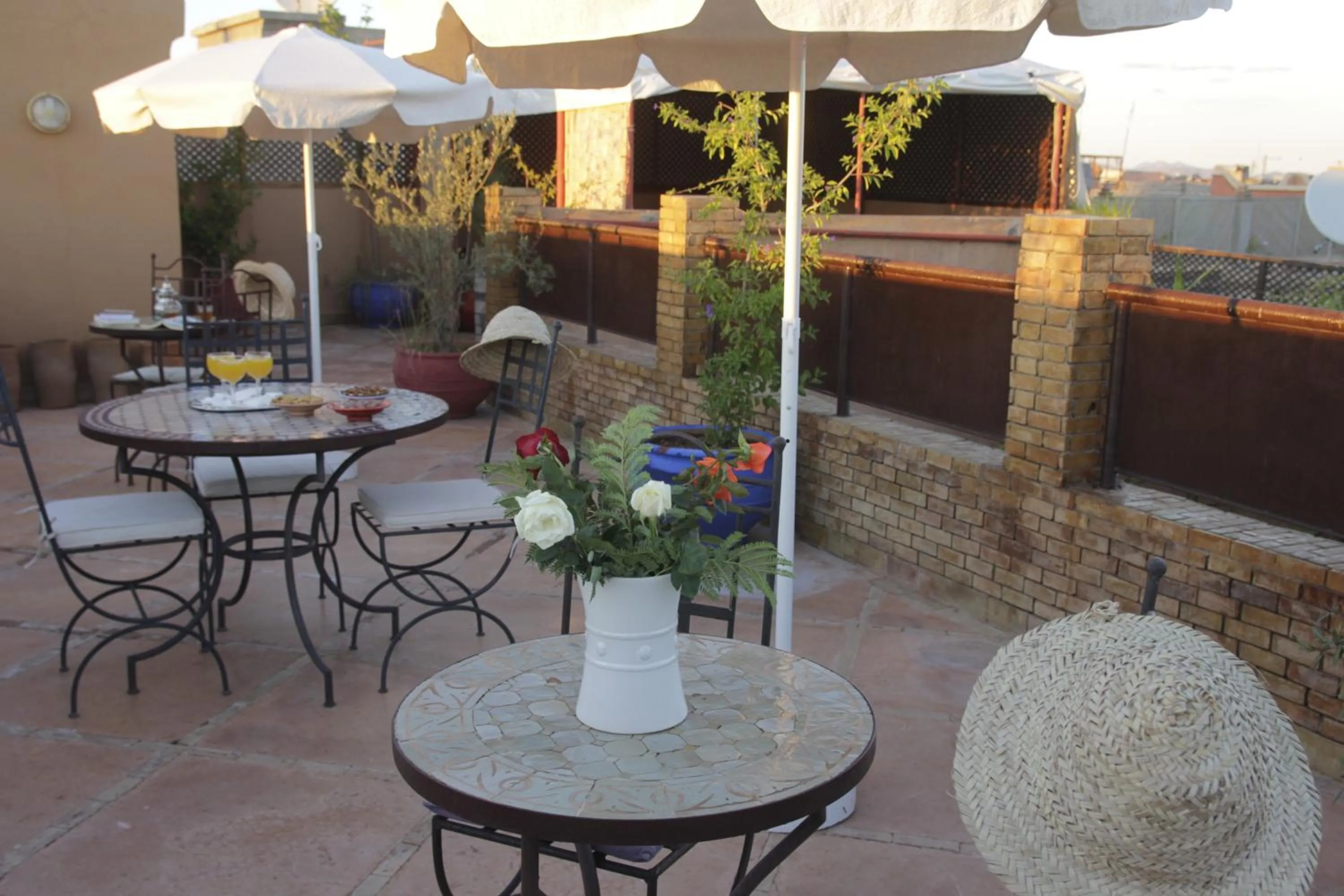 Balcony/Terrace in Riad Azenzer
