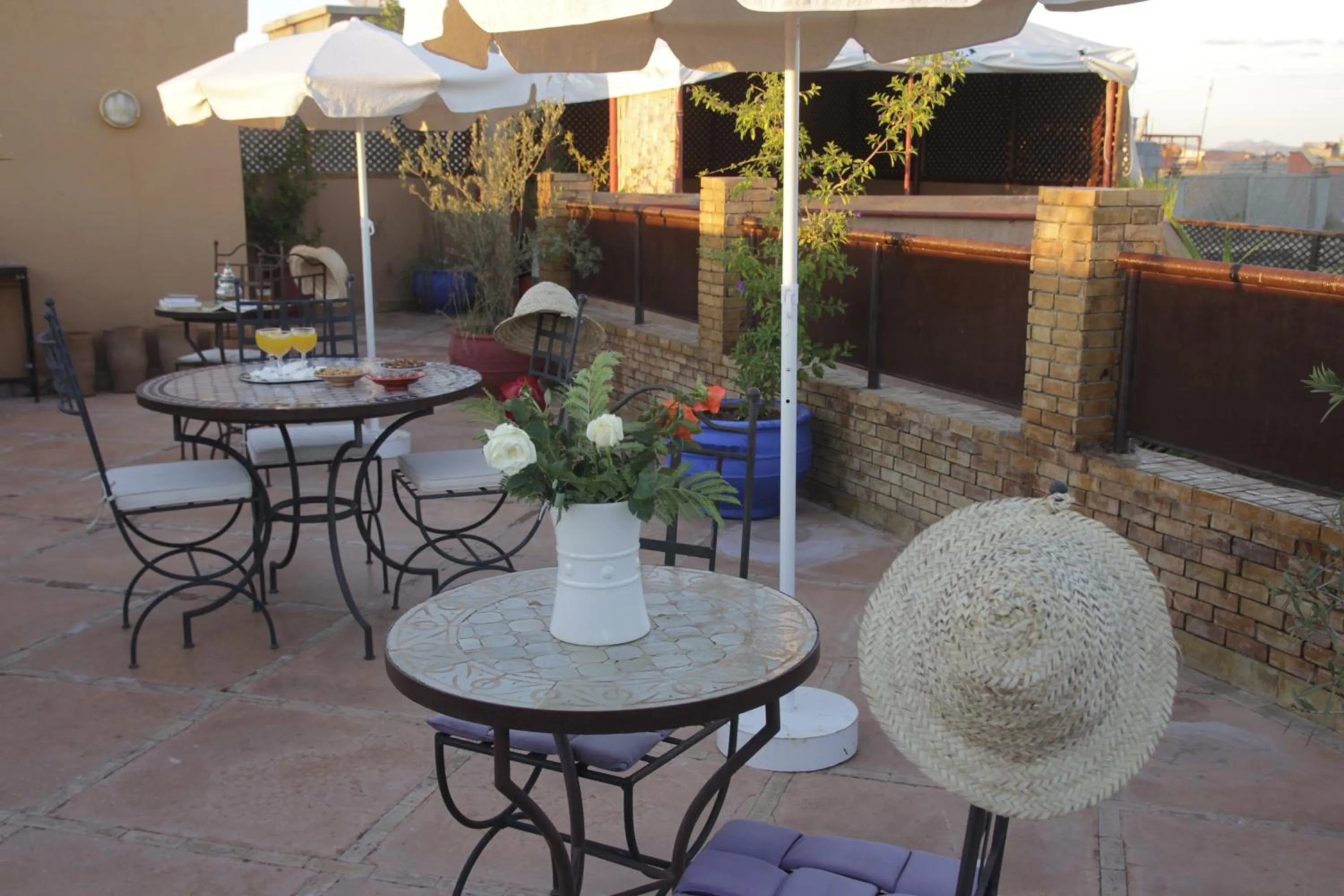 Balcony/Terrace in Riad Azenzer