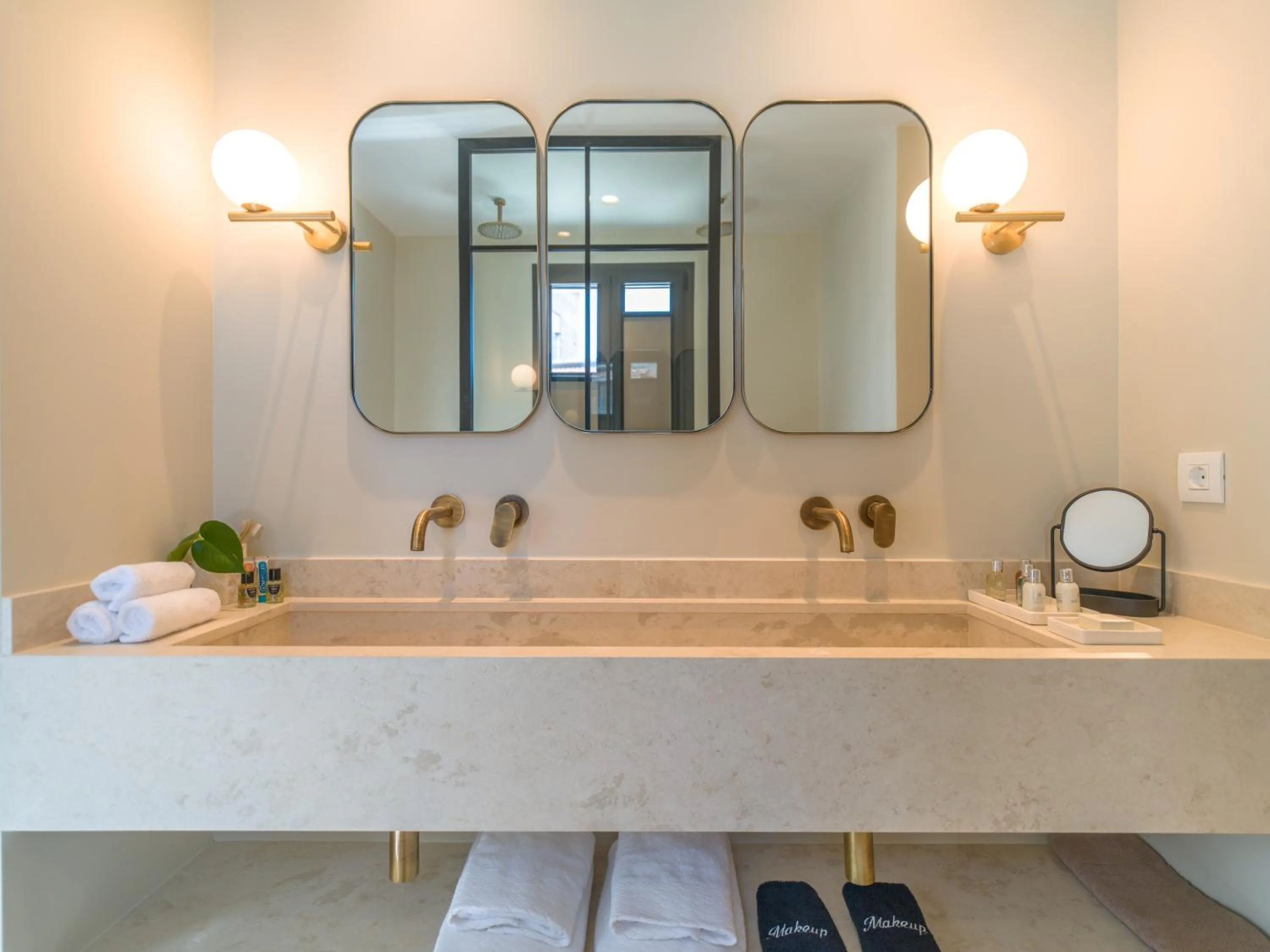 Bathroom in Argostoli Essence Suites