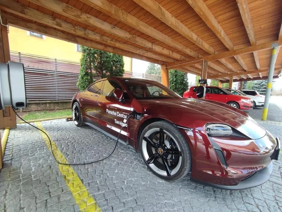 Parking in Hotel Exclusive