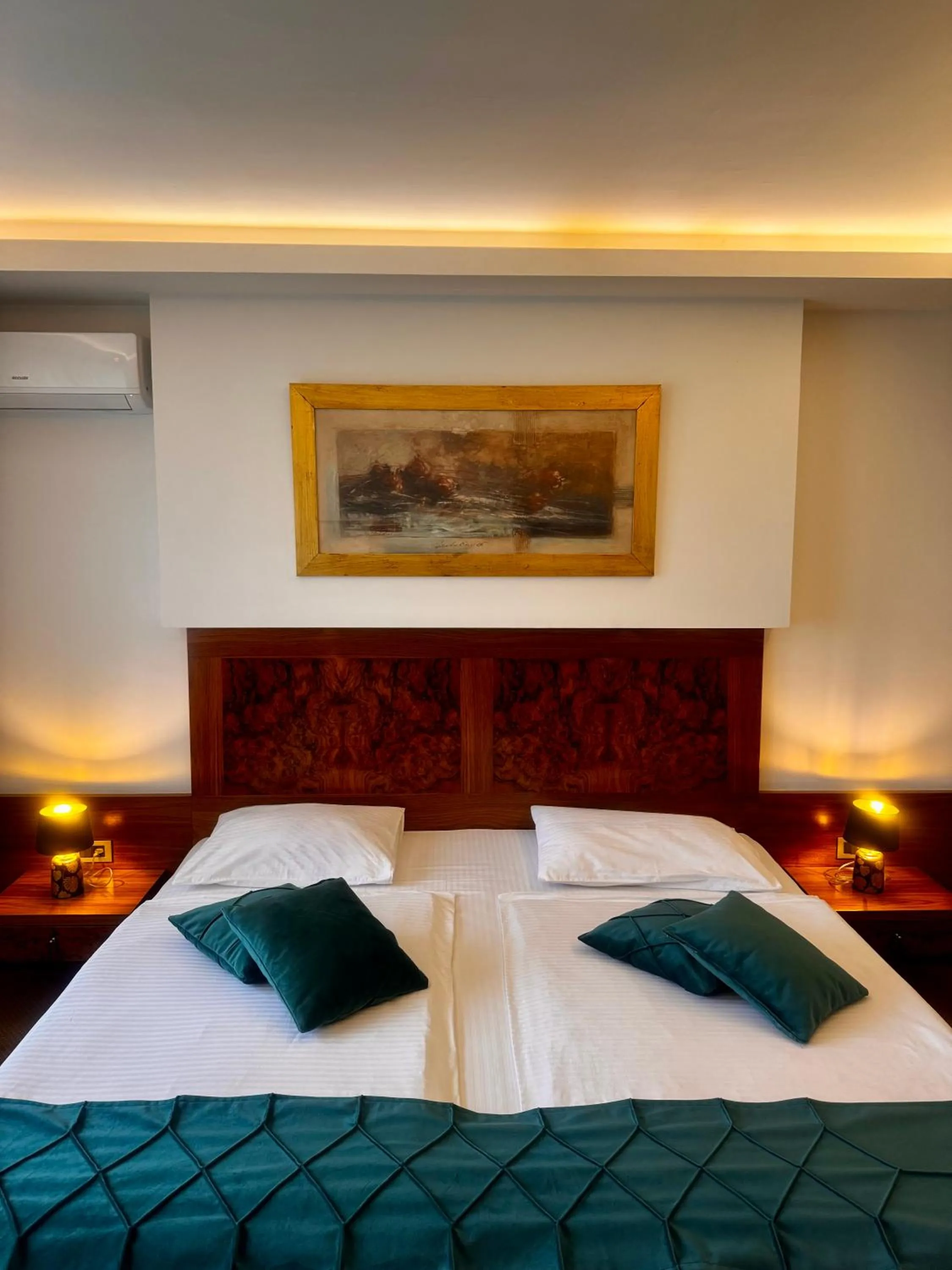 Bed in Hotel Exclusive