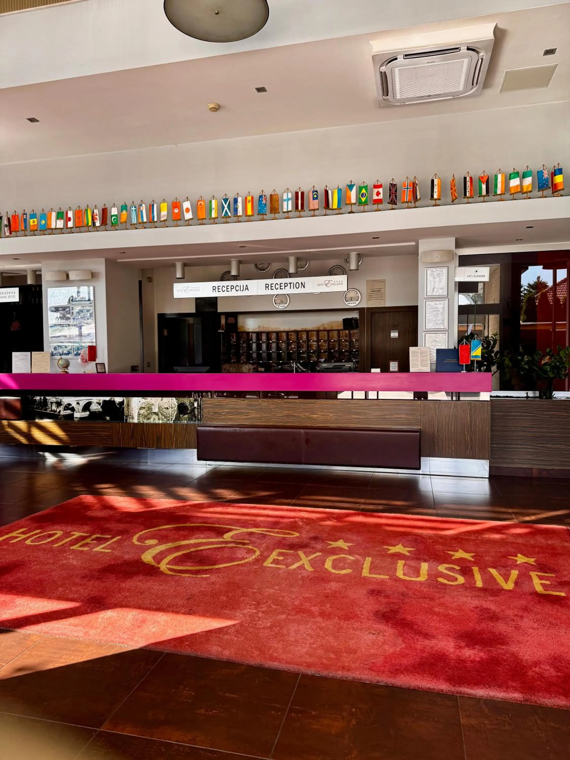 Lobby or reception in Hotel Exclusive