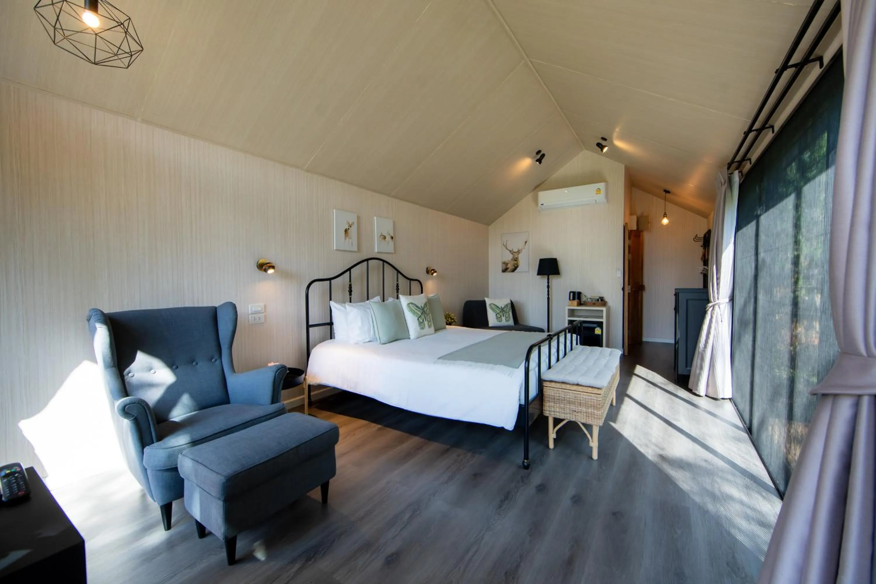 Bedroom, Bed in Thara Dara Khaoyai