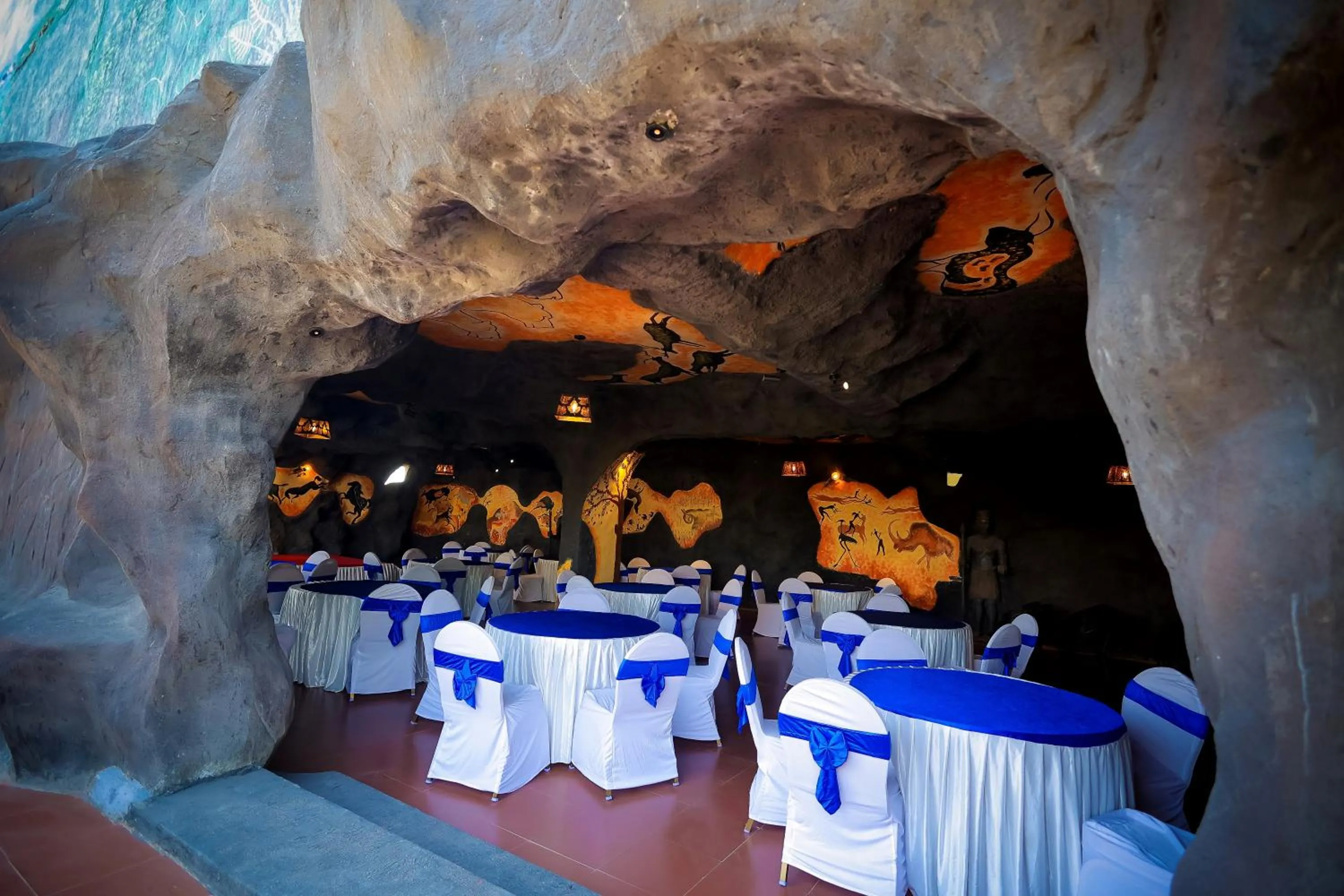 Banquet/Function facilities in MJ Avyanna Resort & Convention Centre, Bengaluru