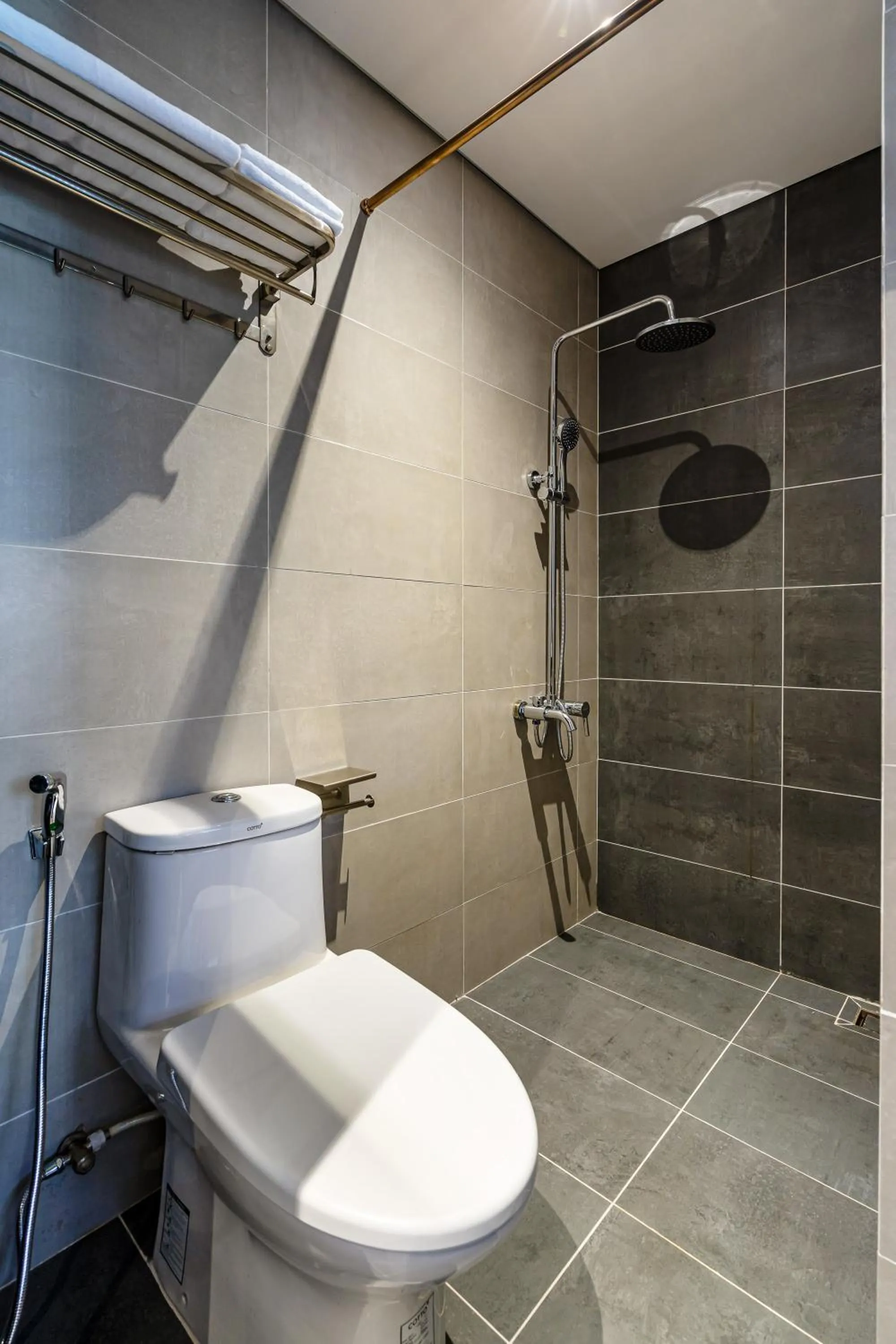 Bathroom in KunKin Garden Aparthotel