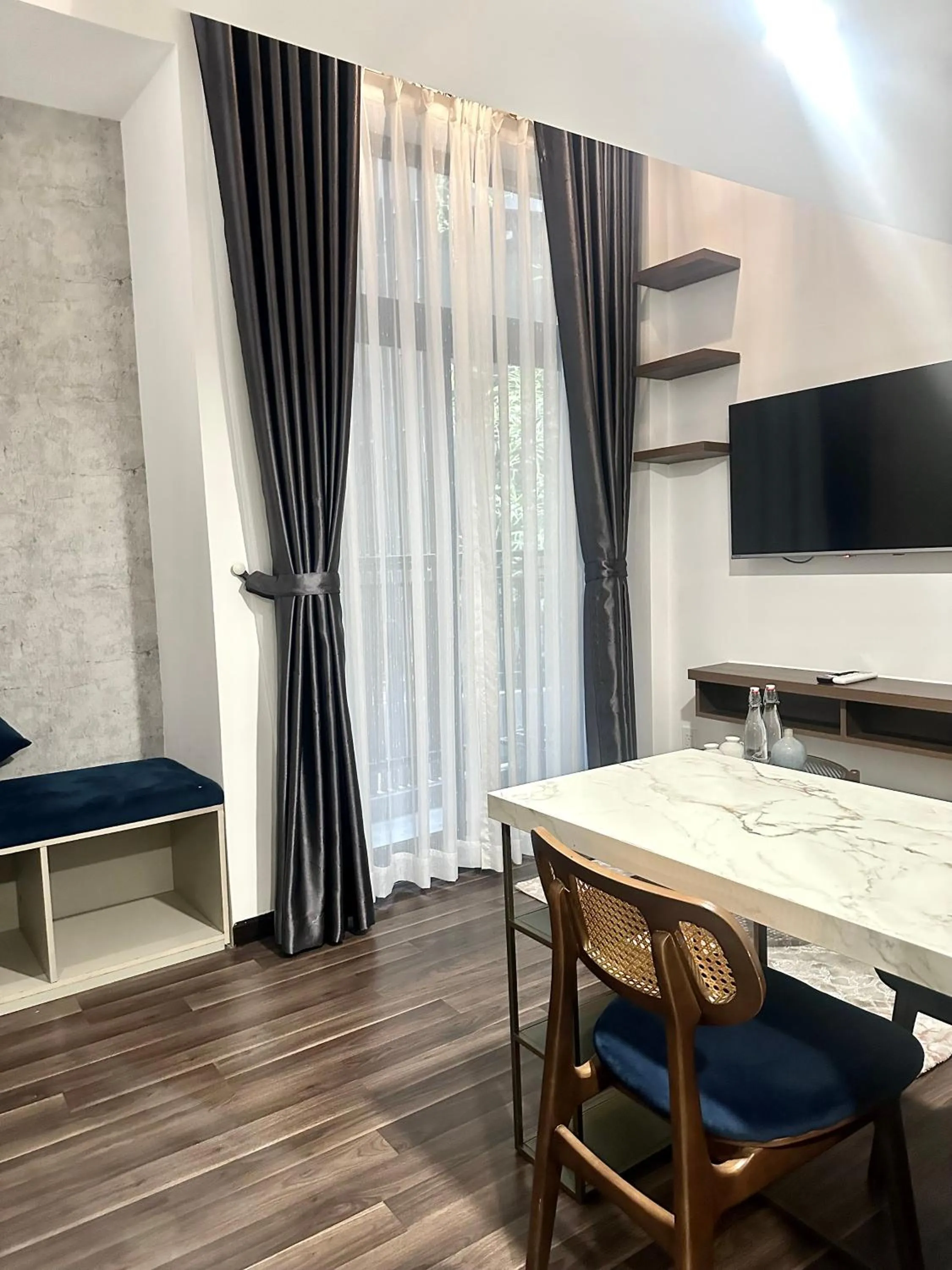 TV and multimedia in KunKin Garden Aparthotel