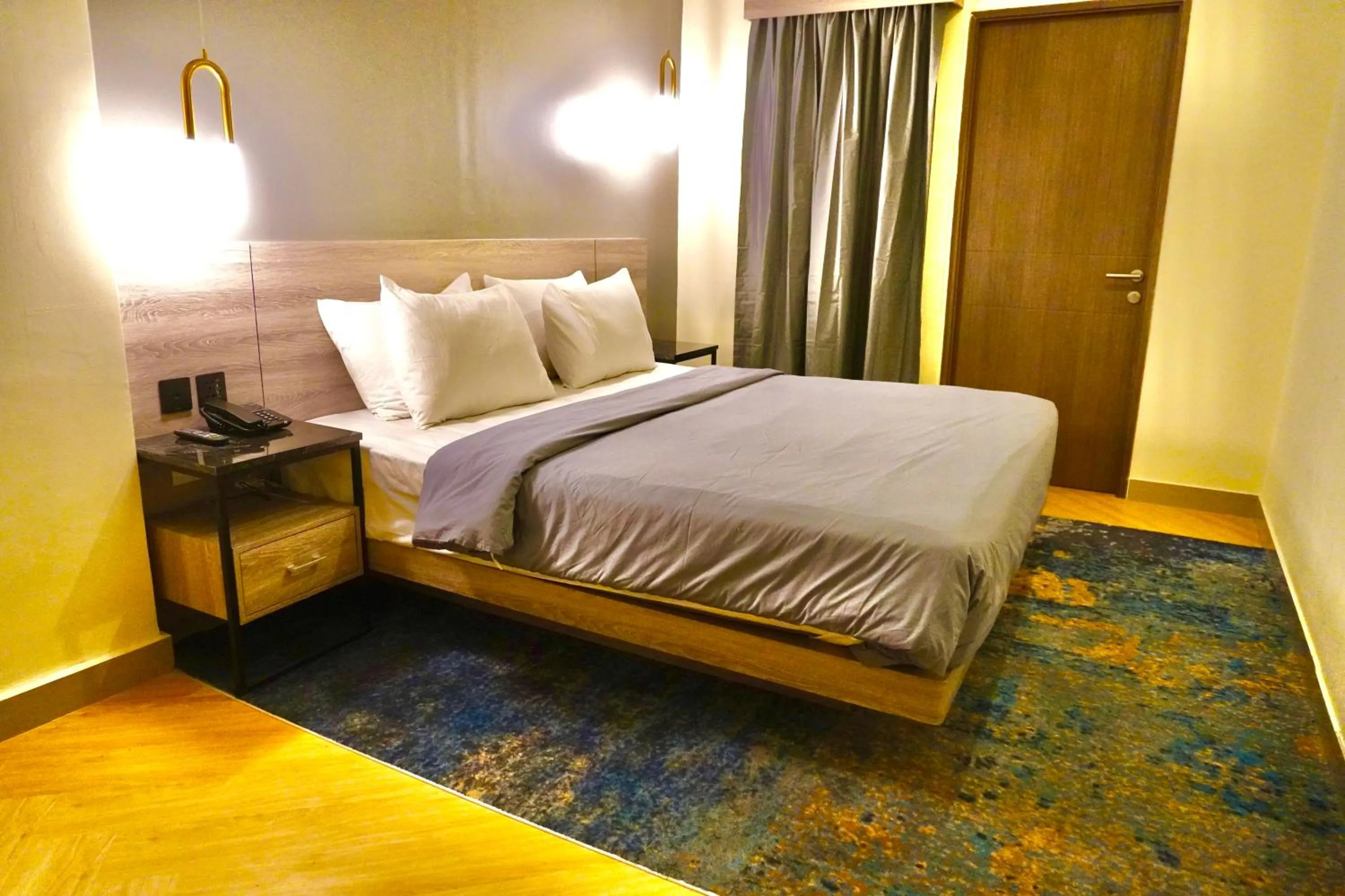 Bedroom, Bed in Series Hotel Sudirman