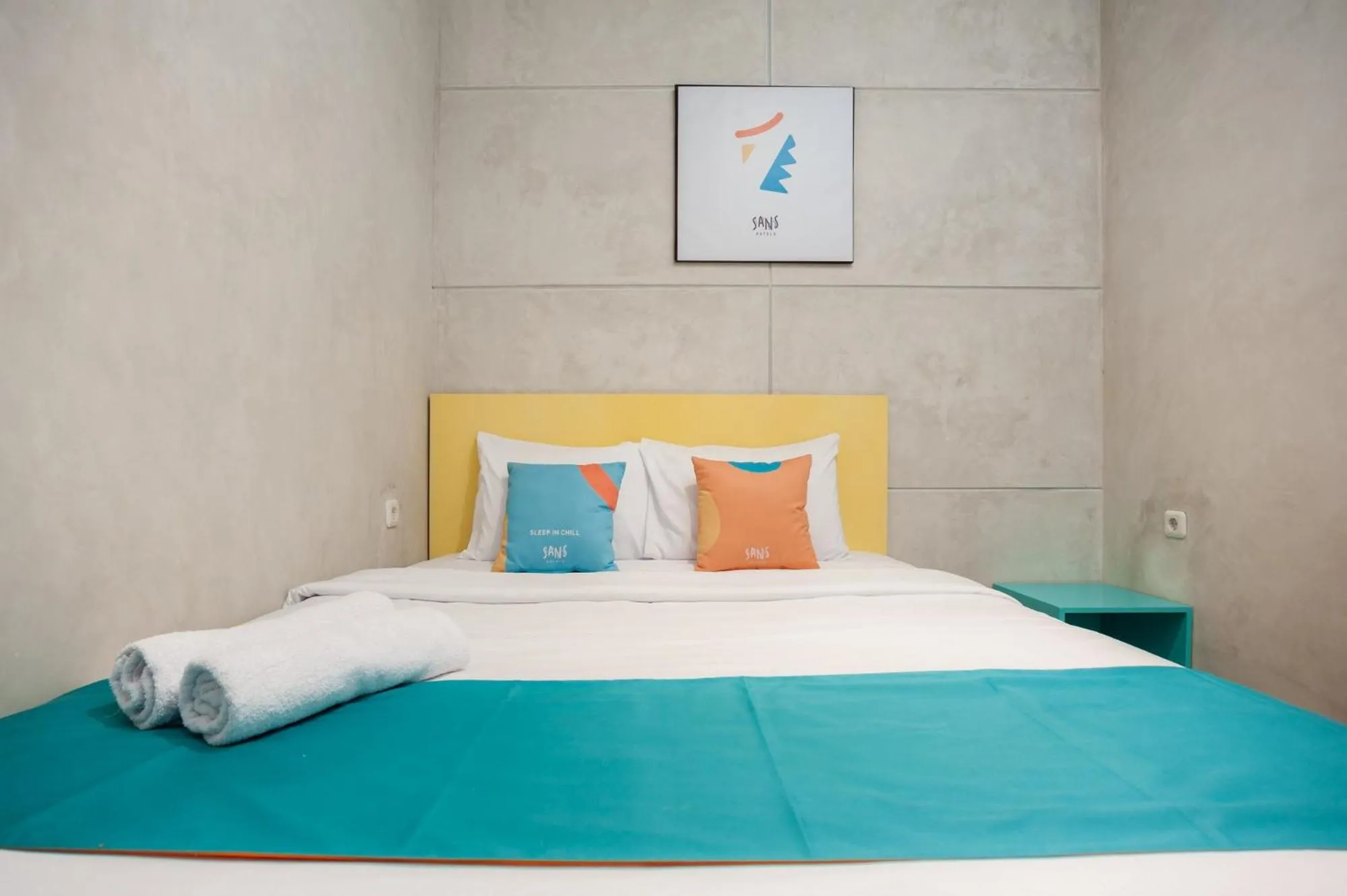 Bed in Sans Pasar Lama Tangerang