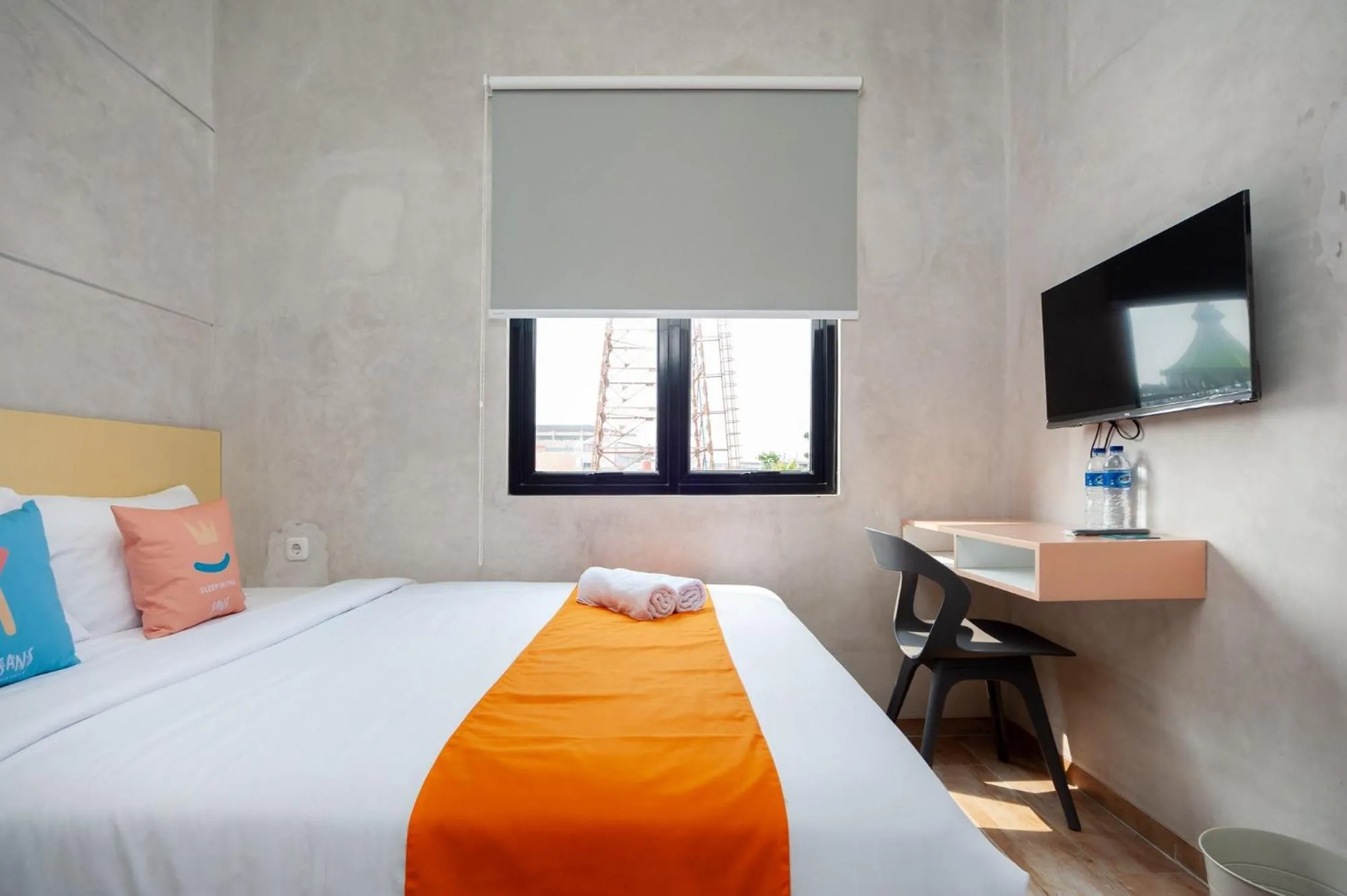 Bed in Sans Pasar Lama Tangerang