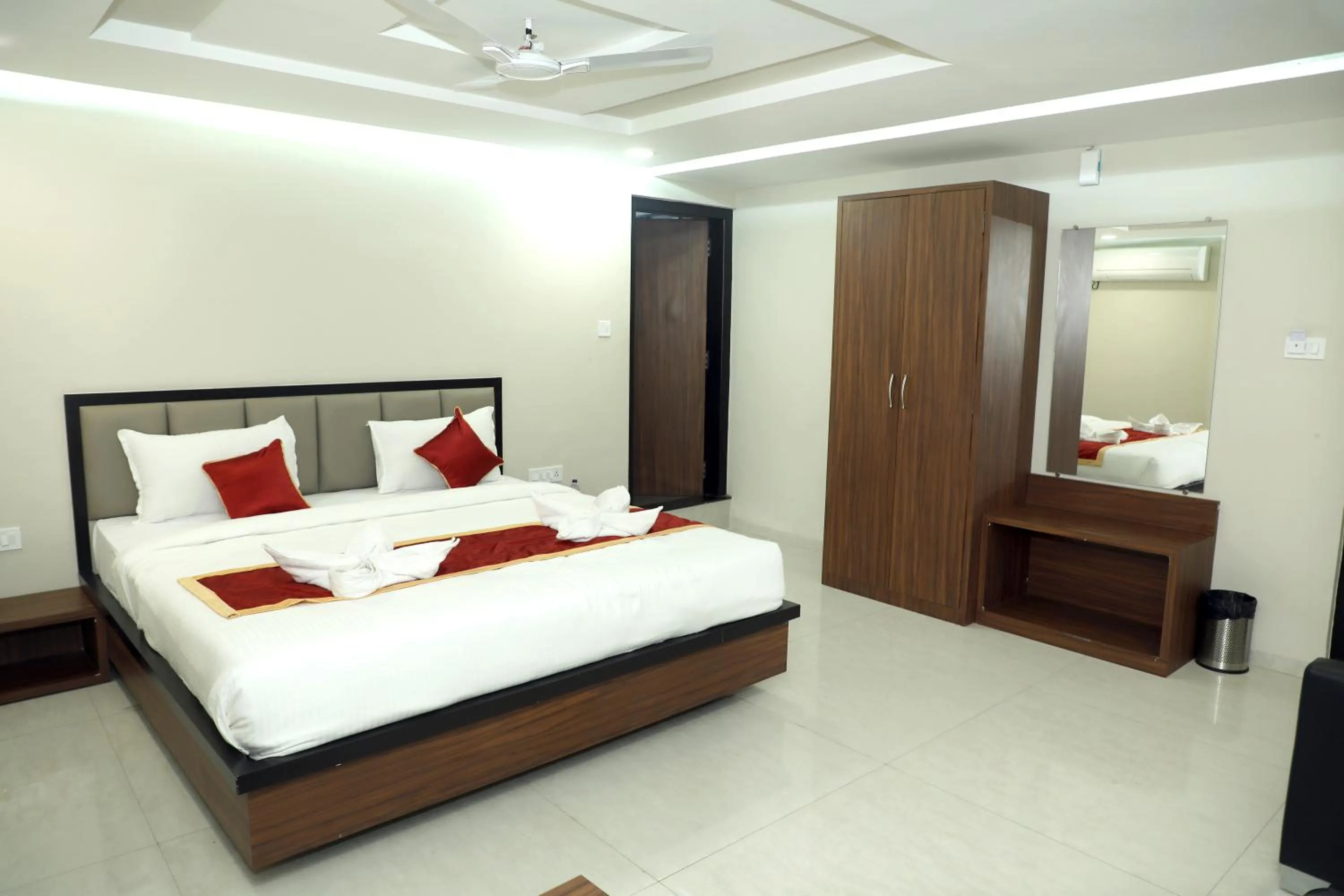 Photo of the whole room, Bed in VOV Hotels Vijayapura