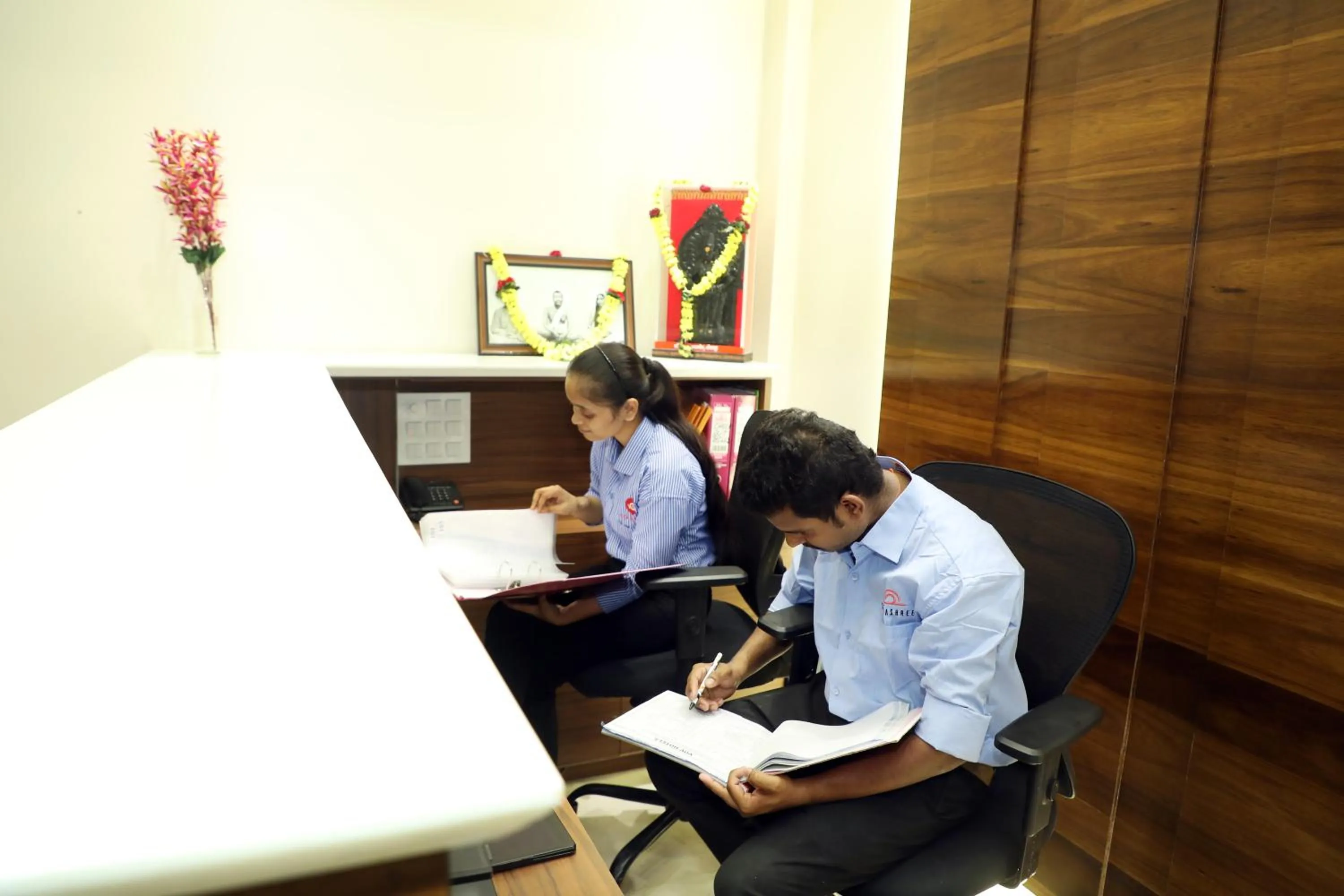 Lobby or reception in VOV Hotels Vijayapura